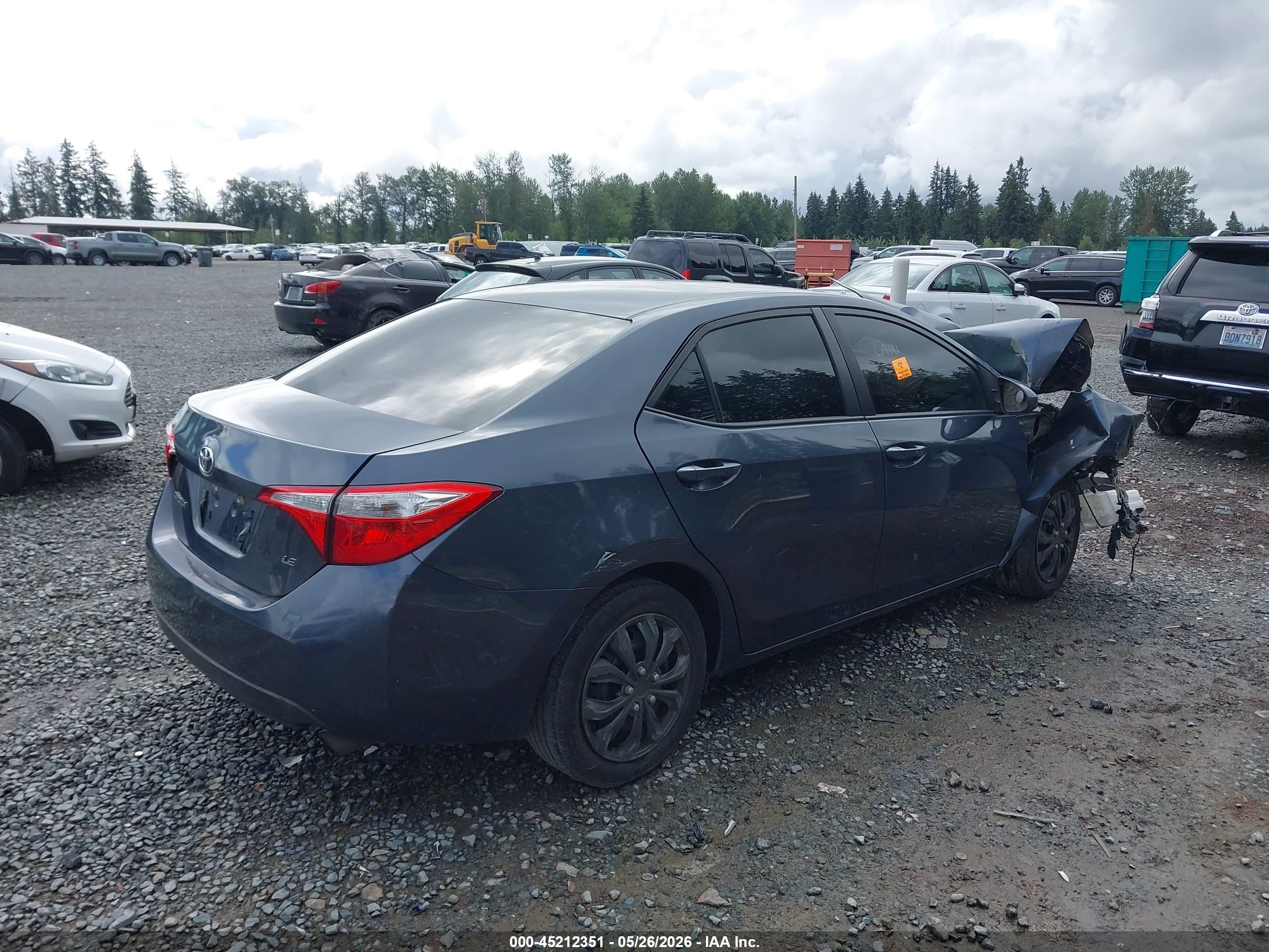 2015 Toyota Corolla Le Gray vin: 5YFBURHE4FP304884