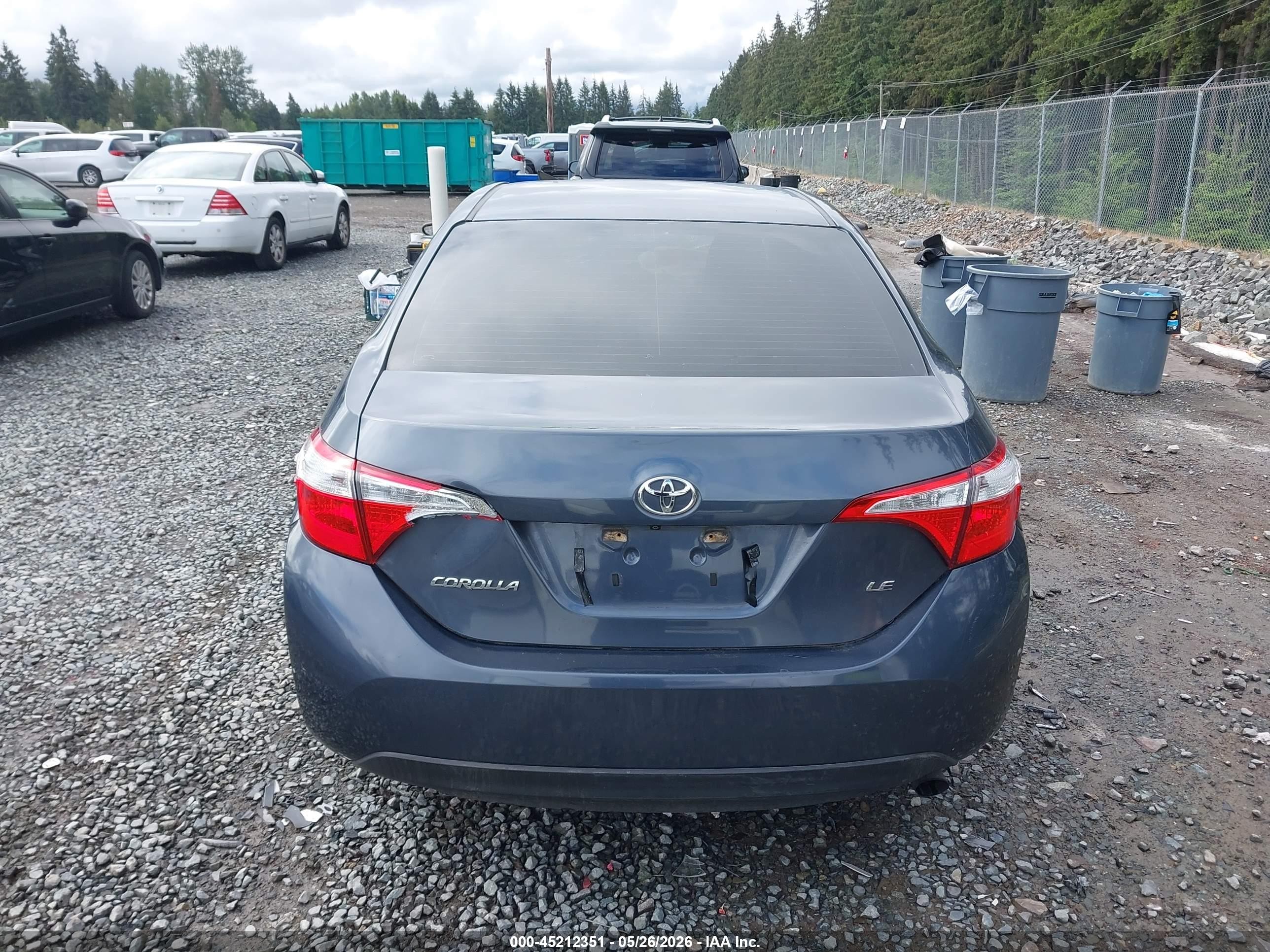 2015 Toyota Corolla Le Gray vin: 5YFBURHE4FP304884