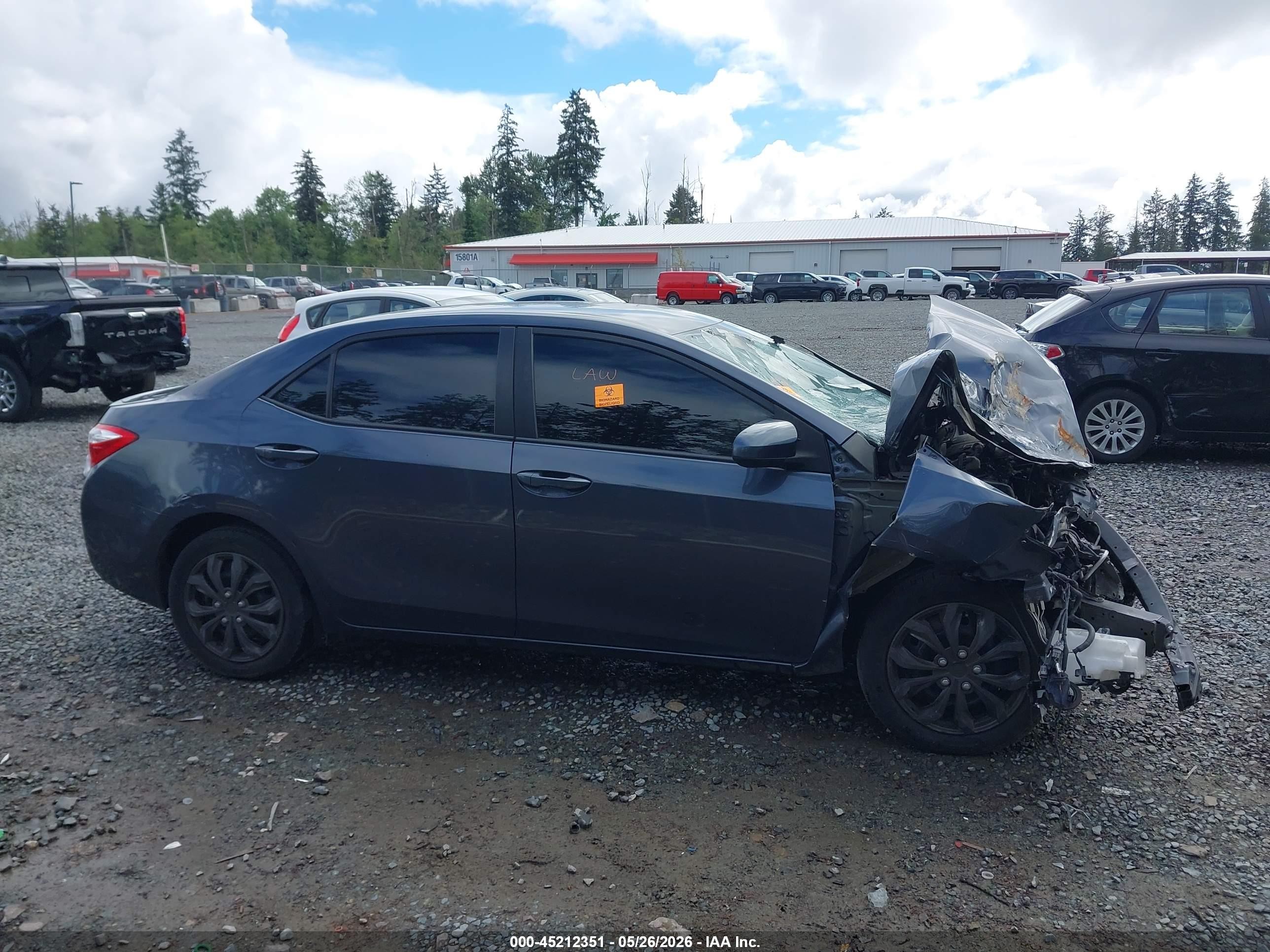 2015 Toyota Corolla Le Gray vin: 5YFBURHE4FP304884