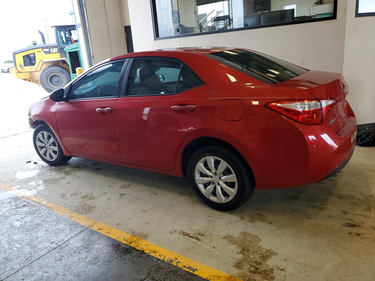 2015 Toyota Corolla Le Красный vin: 5YFBURHE4FP329767