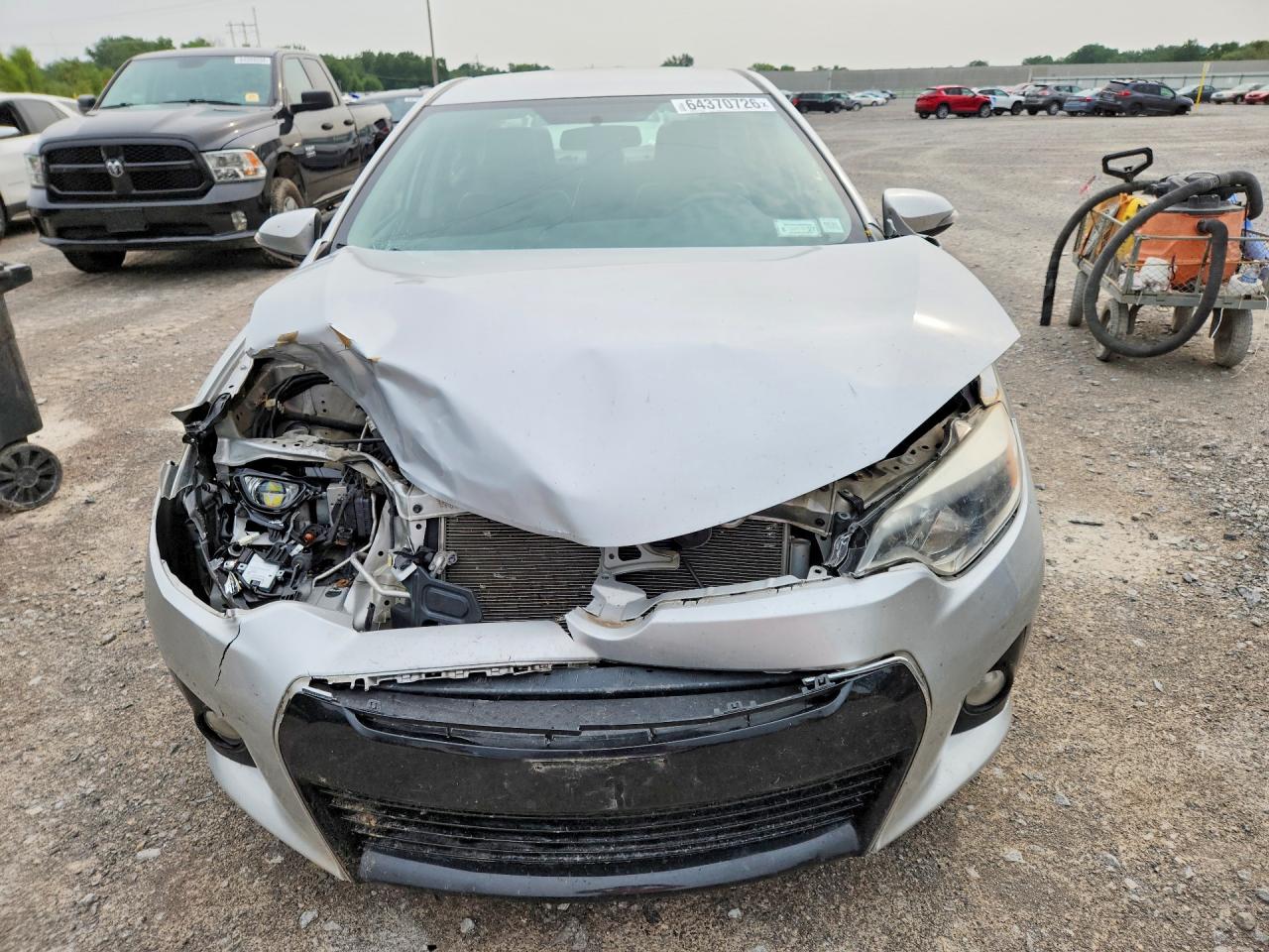 2015 Toyota Corolla S Silver vin: 5YFBURHE4FP334029