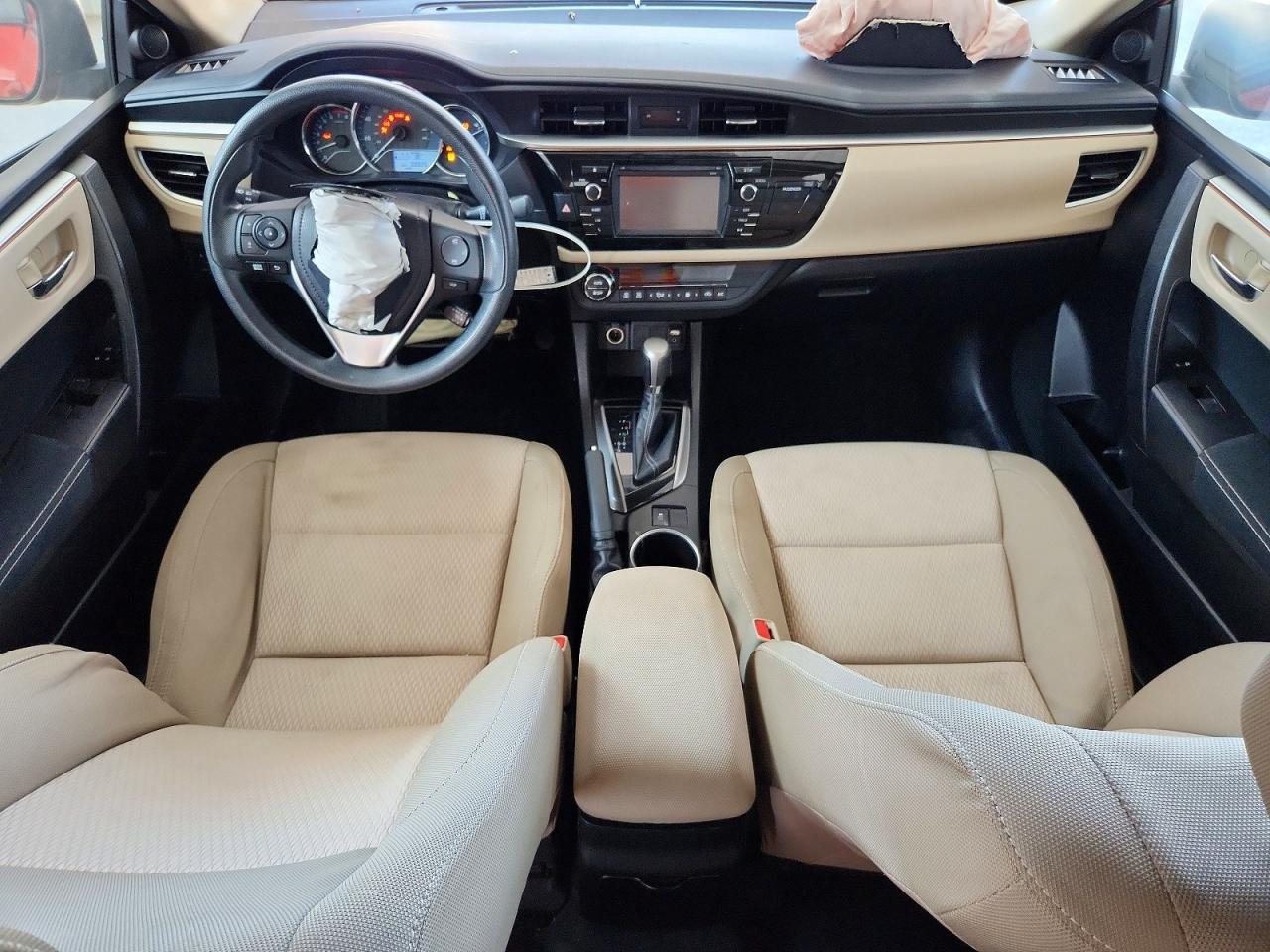 2015 Toyota Corolla Le Красный vin: 5YFBURHE4FP339893