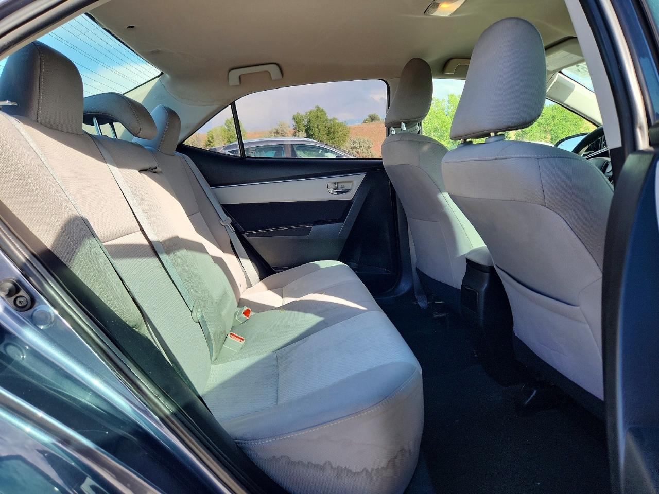 2015 Toyota Corolla Le Charcoal vin: 5YFBURHE4FP343328