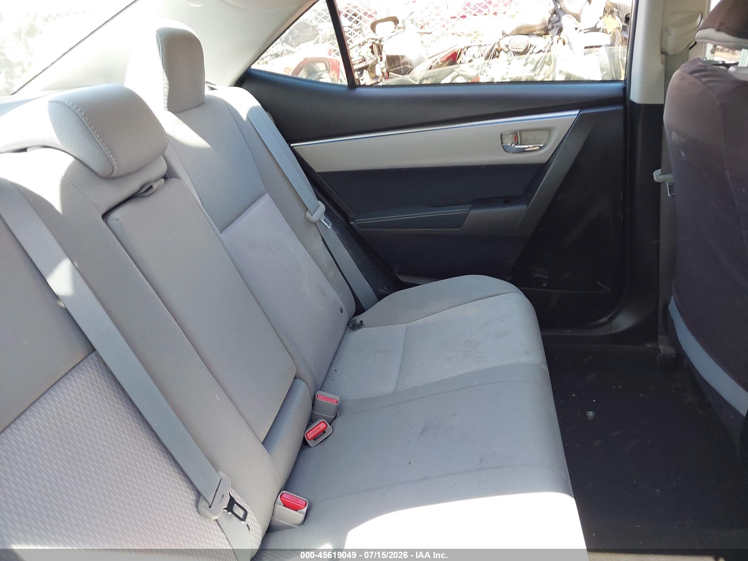 2015 Toyota Corolla Le Blue vin: 5YFBURHE4FP344950