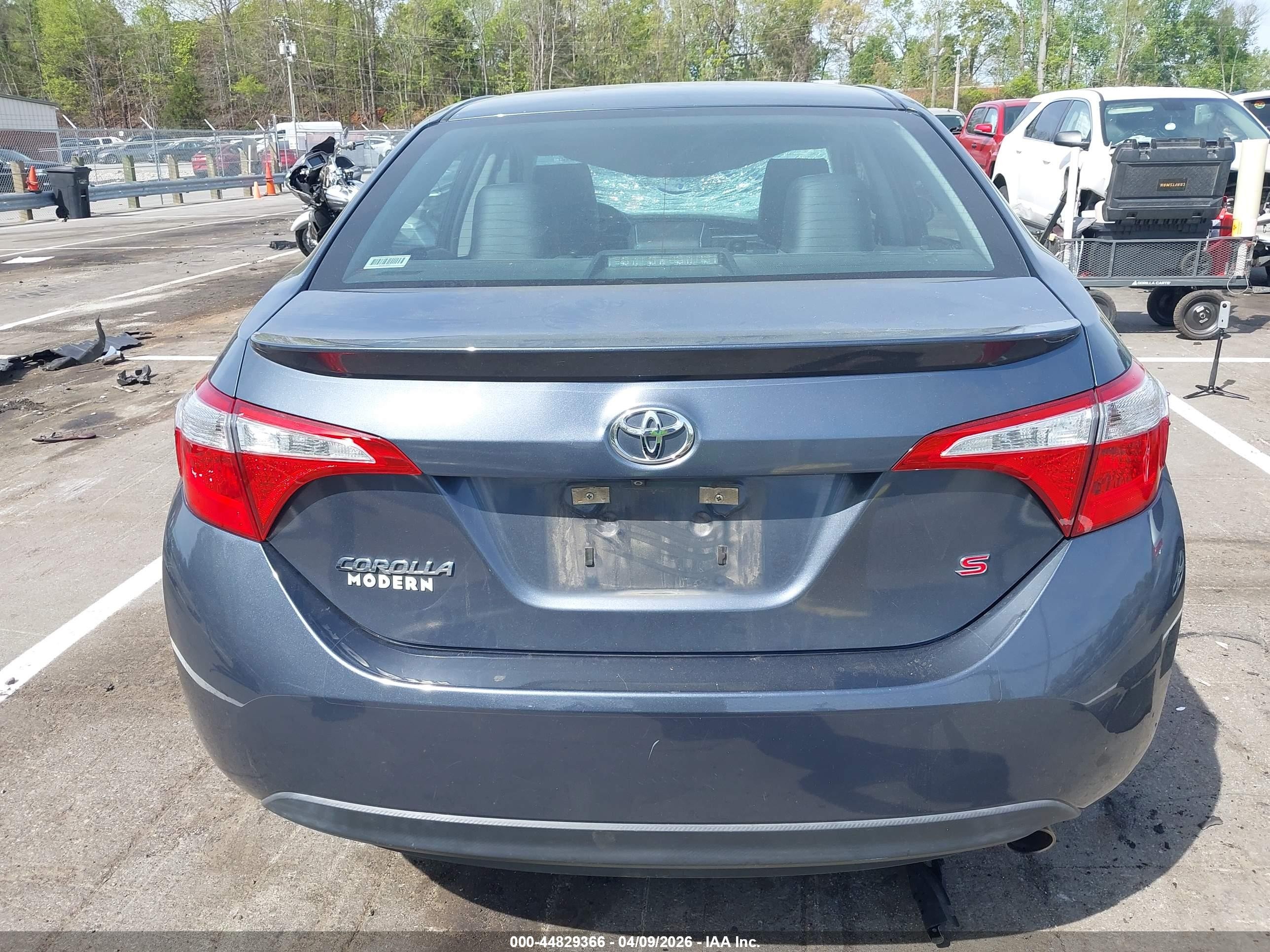 2015 Toyota Corolla S Plus Light Blue vin: 5YFBURHE4FP350098