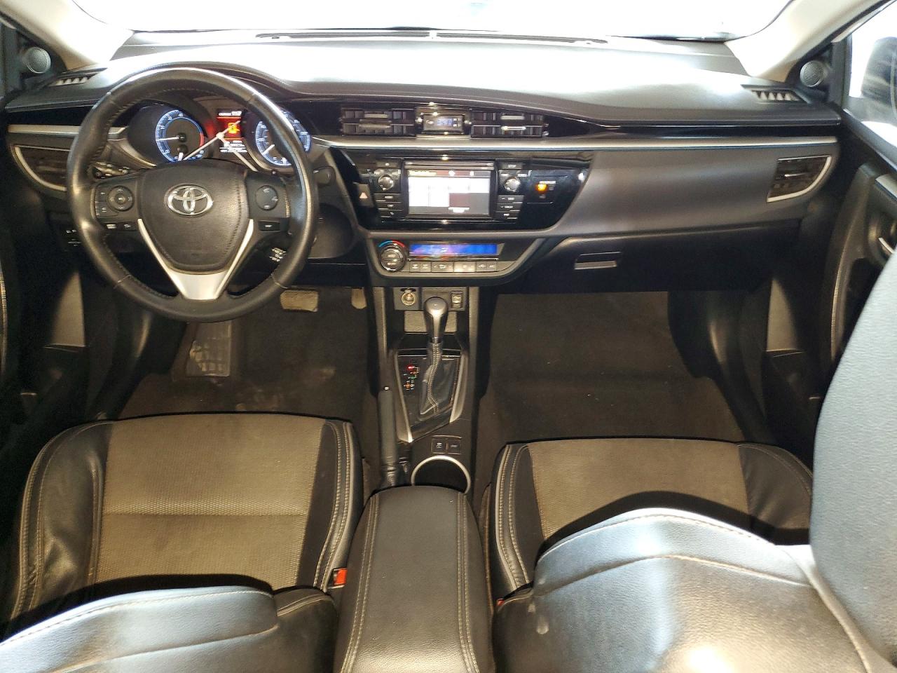 2015 Toyota Corolla S Plus White vin: 5YFBURHE4FP350148