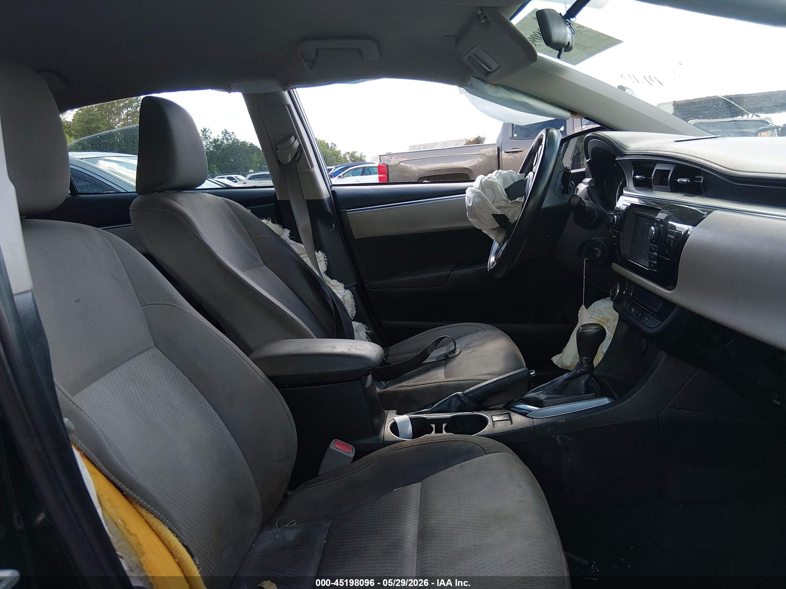 2016 Toyota Corolla Le Black vin: 5YFBURHE4GP372443