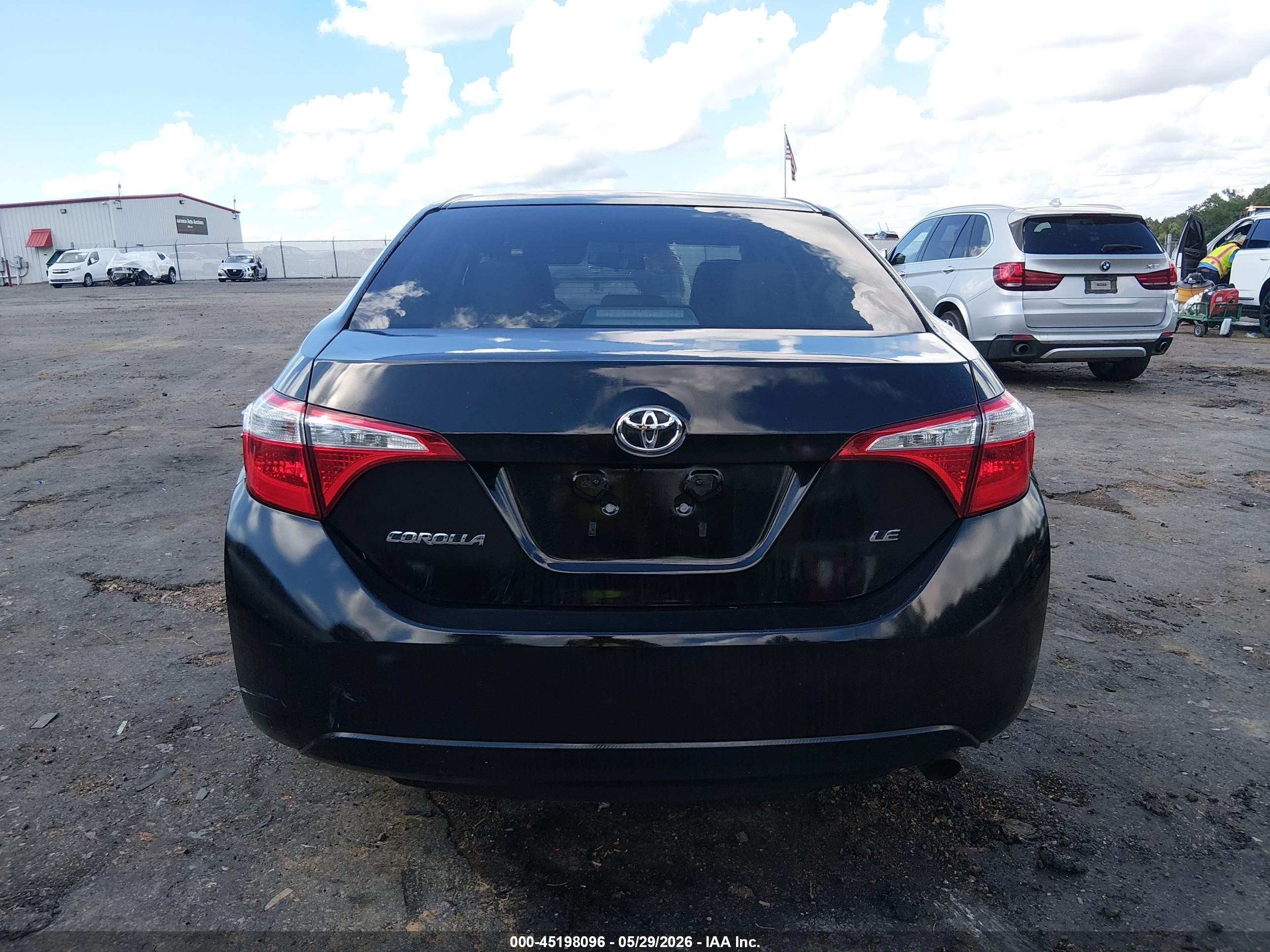 2016 Toyota Corolla Le Black vin: 5YFBURHE4GP372443