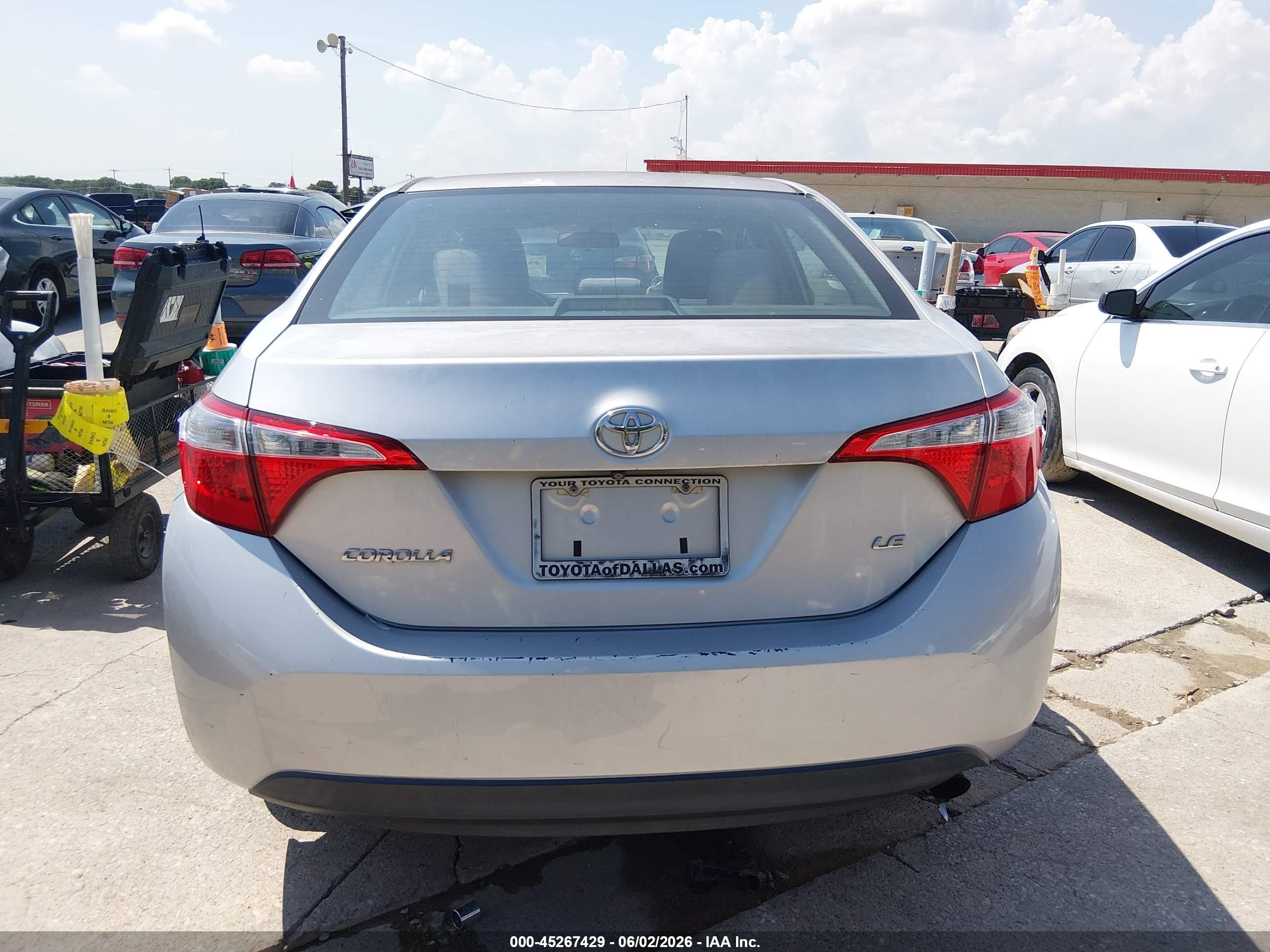 2016 Toyota Corolla Le Silver vin: 5YFBURHE4GP526200