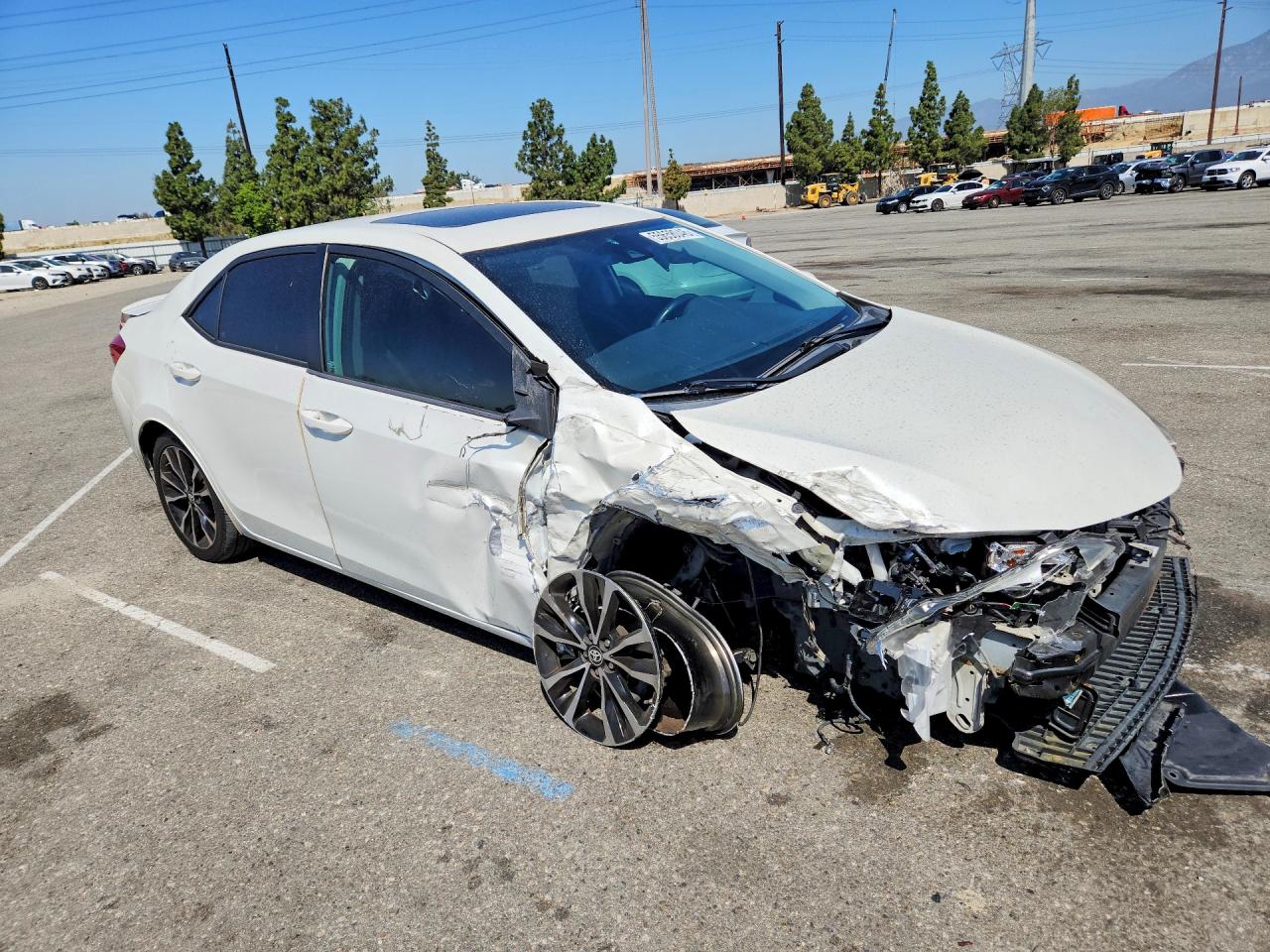 2017 Toyota Corolla Xse White vin: 5YFBURHE4HP603553
