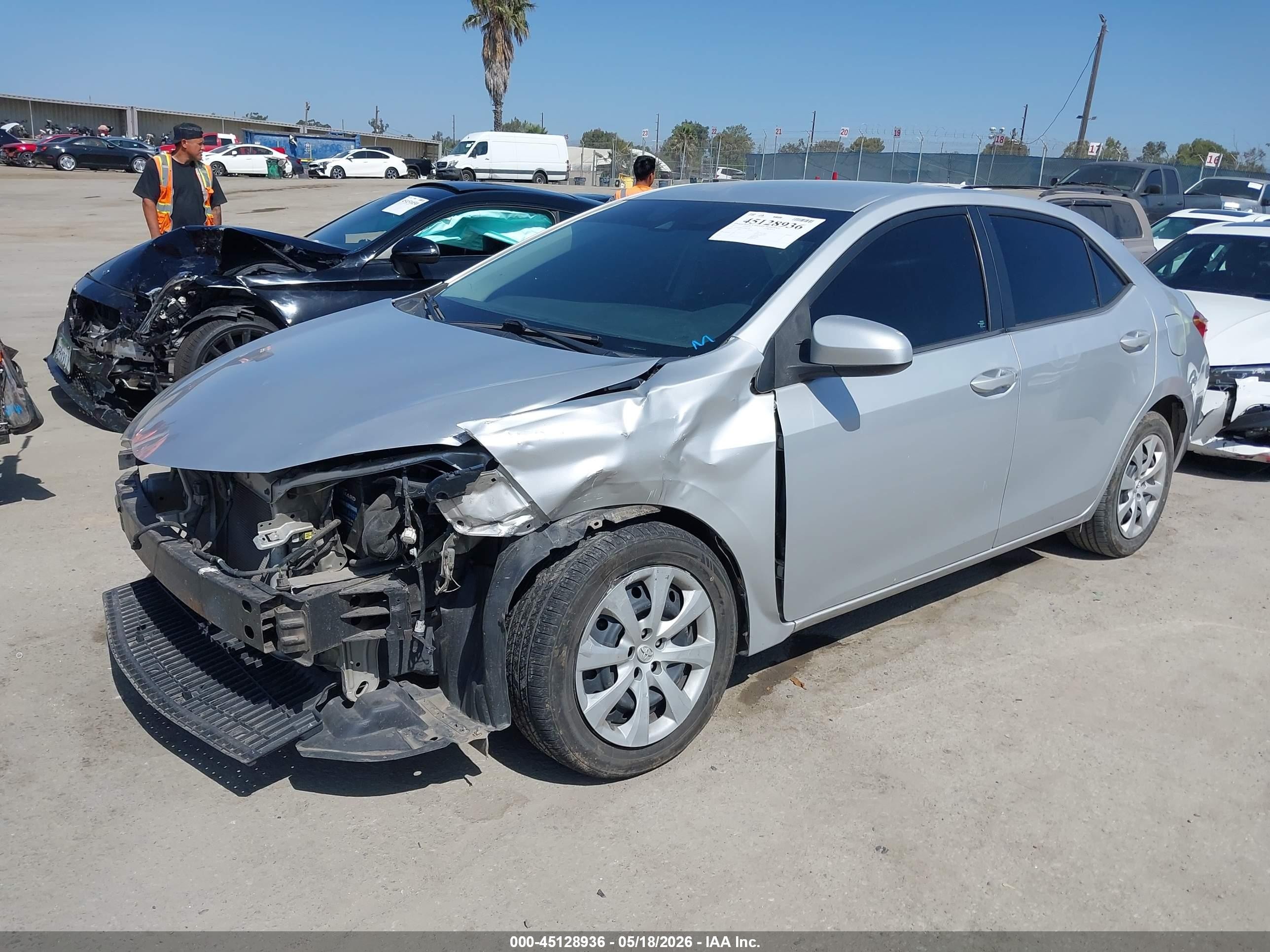 2017 Toyota Corolla Le Gray vin: 5YFBURHE4HP681380