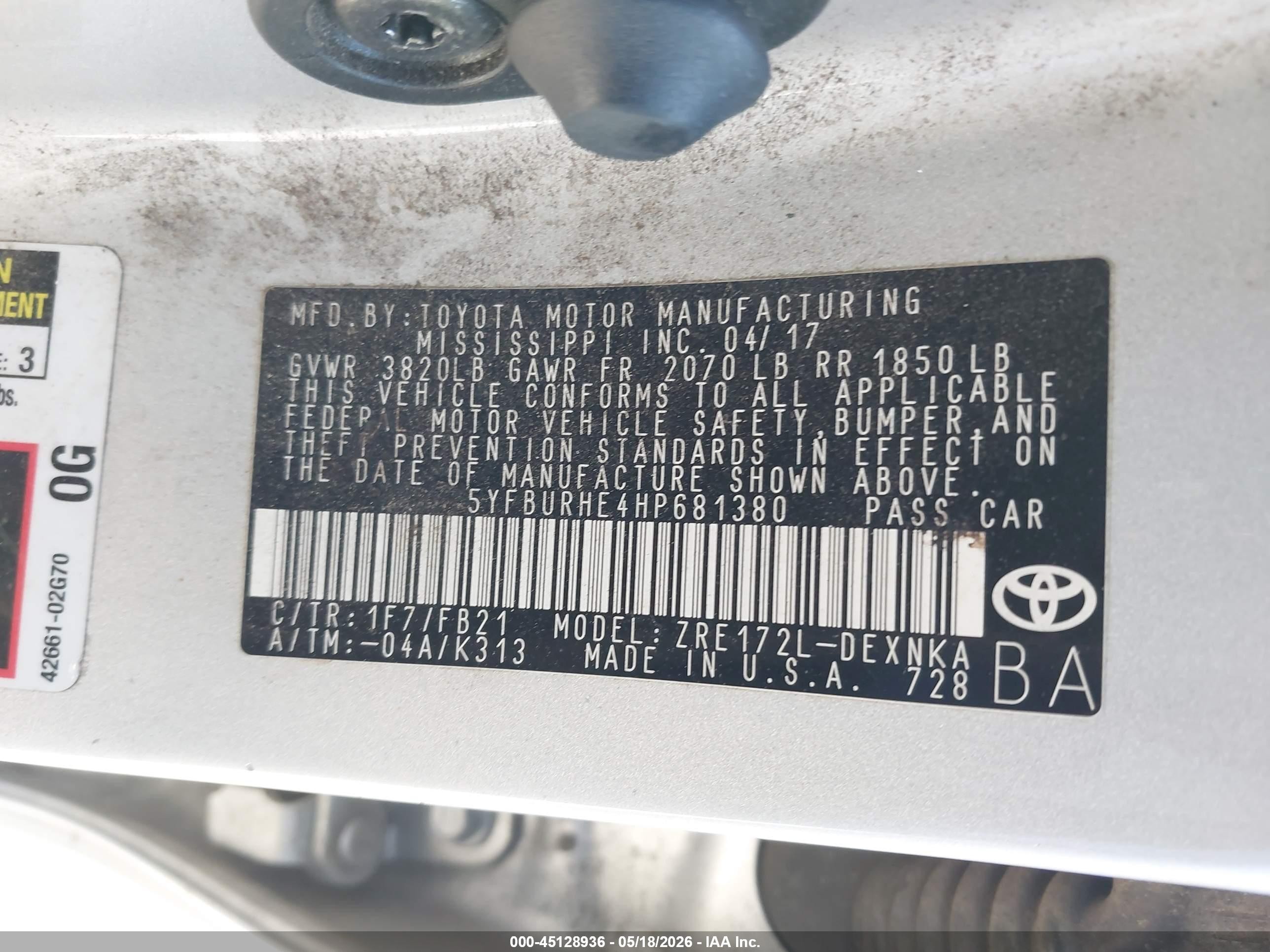 2017 Toyota Corolla Le Gray vin: 5YFBURHE4HP681380