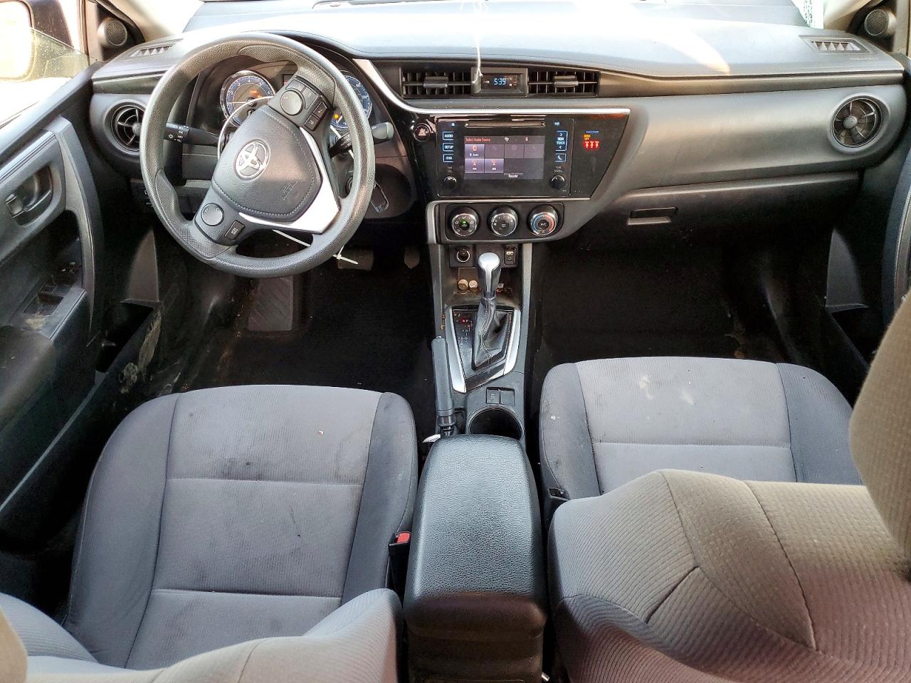 2018 Toyota Corolla L Gray vin: 5YFBURHE4JP756102