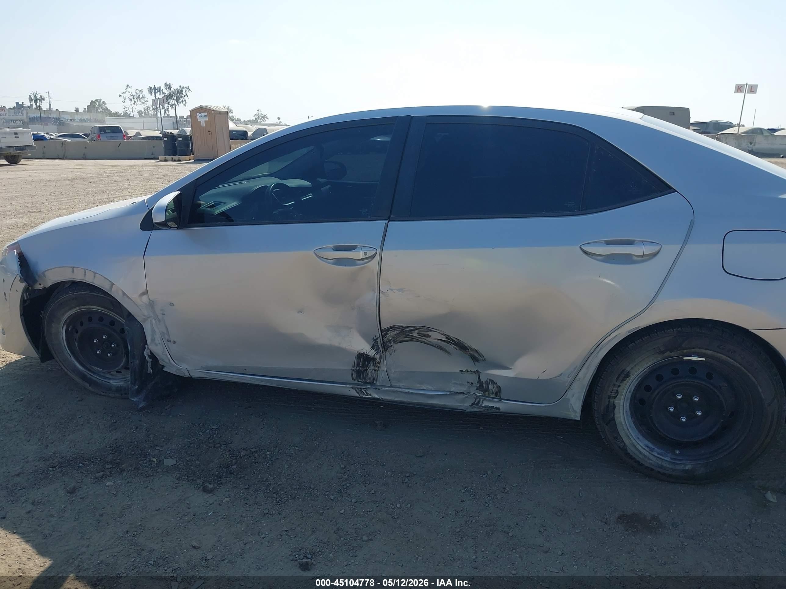 2019 Toyota Corolla Le Gray vin: 5YFBURHE4KP890173