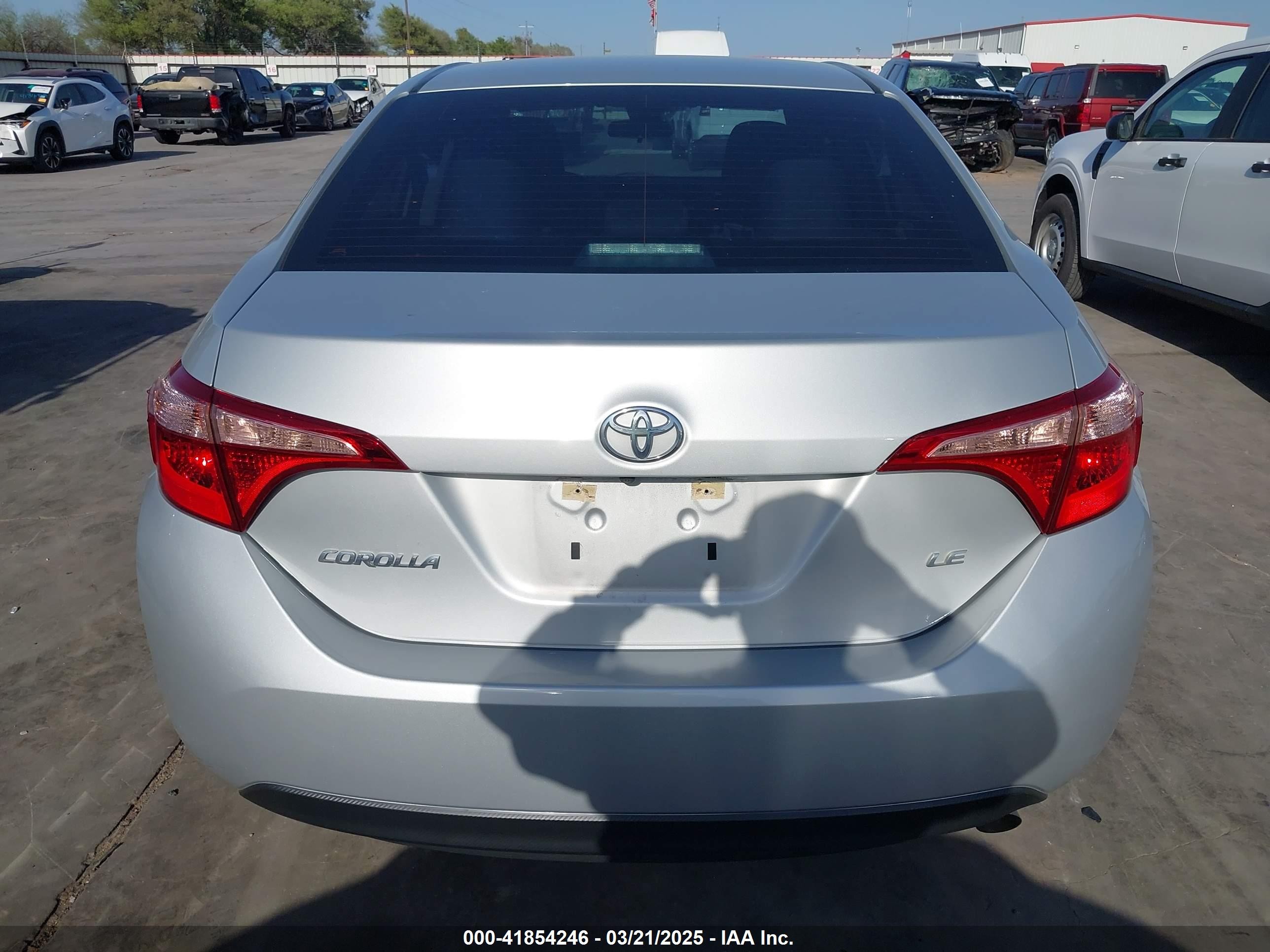 2019 Toyota Corolla Le Silver vin: 5YFBURHE4KP910907