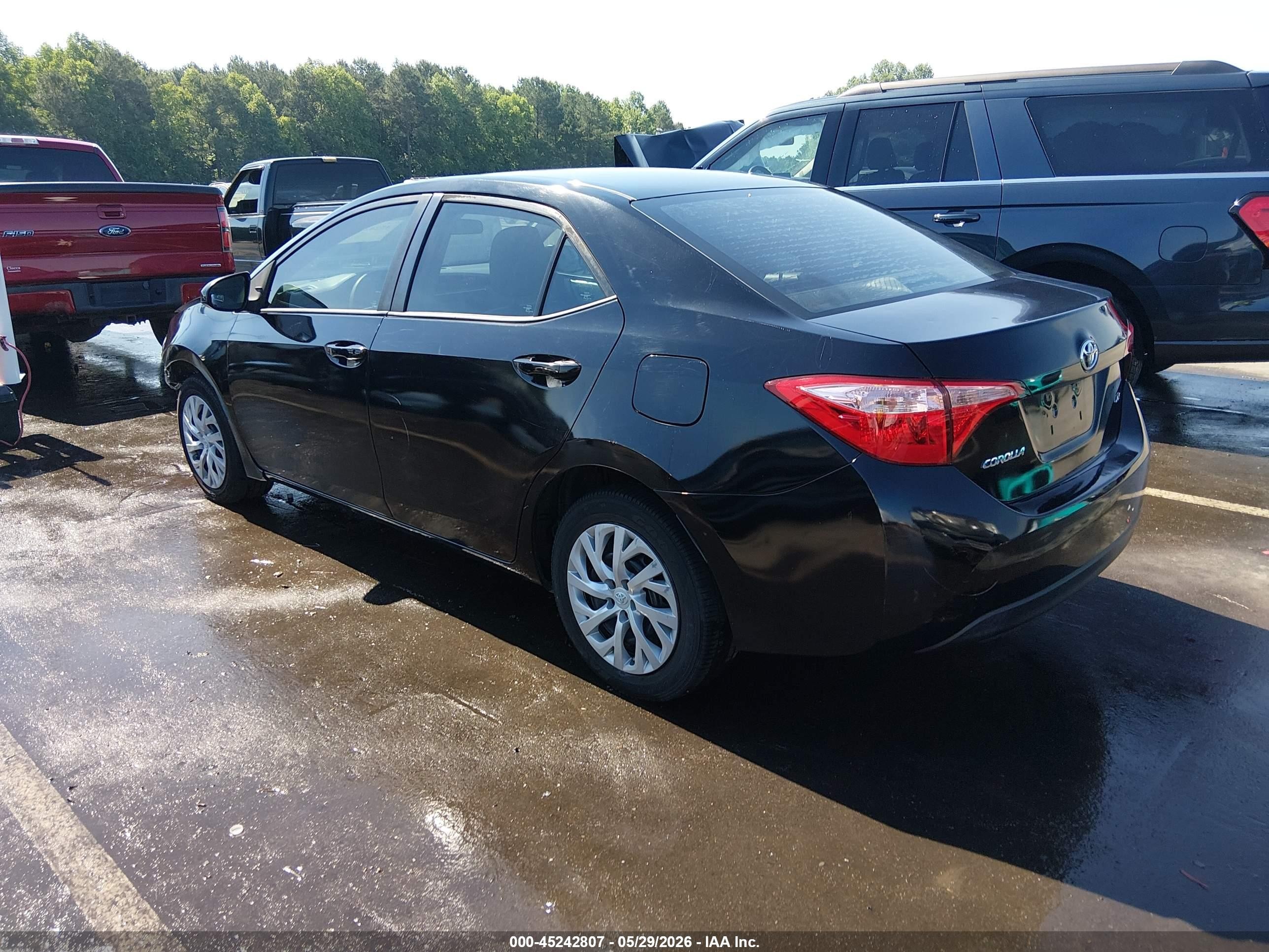 2019 Toyota Corolla Le Черный vin: 5YFBURHE4KP930624