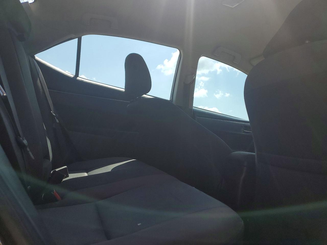 2019 Toyota Corolla Le Black vin: 5YFBURHE4KP935774