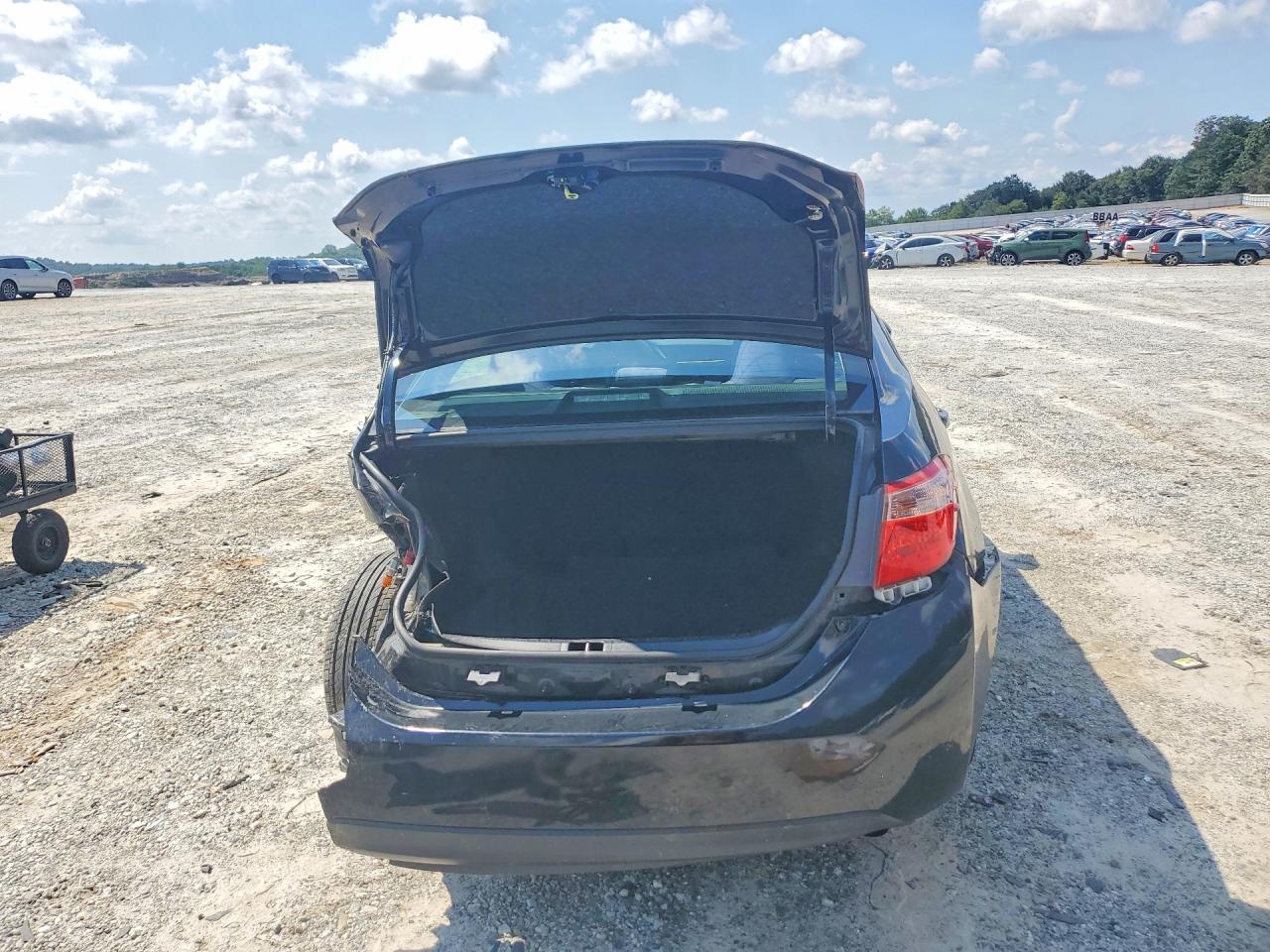 2019 Toyota Corolla Le Black vin: 5YFBURHE4KP935774