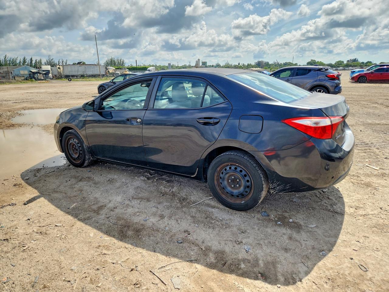 2014 Toyota Corolla Le Черный vin: 5YFBURHE5EP003975