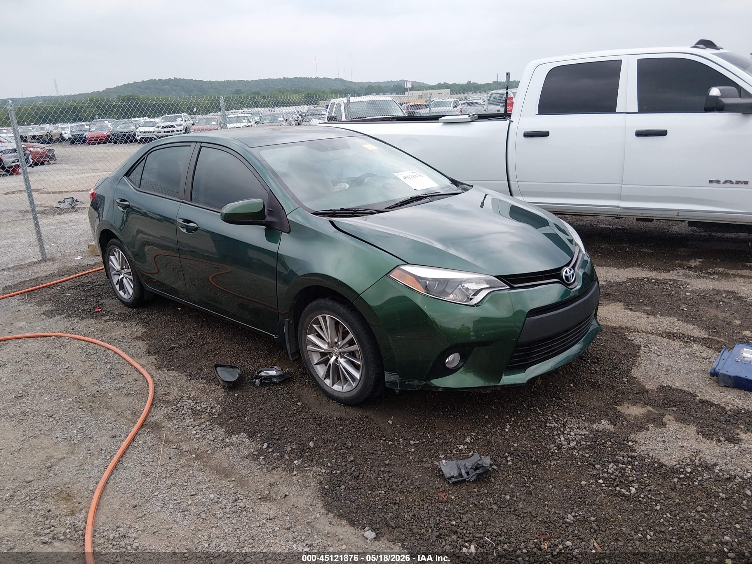 2014 Toyota Corolla Le Plus Green vin: 5YFBURHE5EP015267
