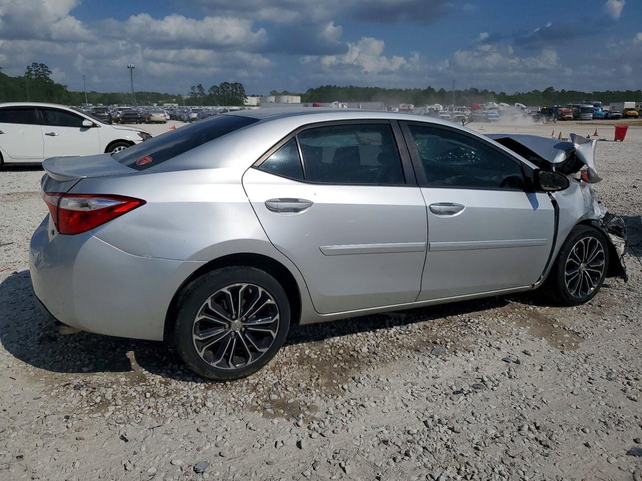 2014 Toyota Corolla S Plus Silver vin: 5YFBURHE5EP052402