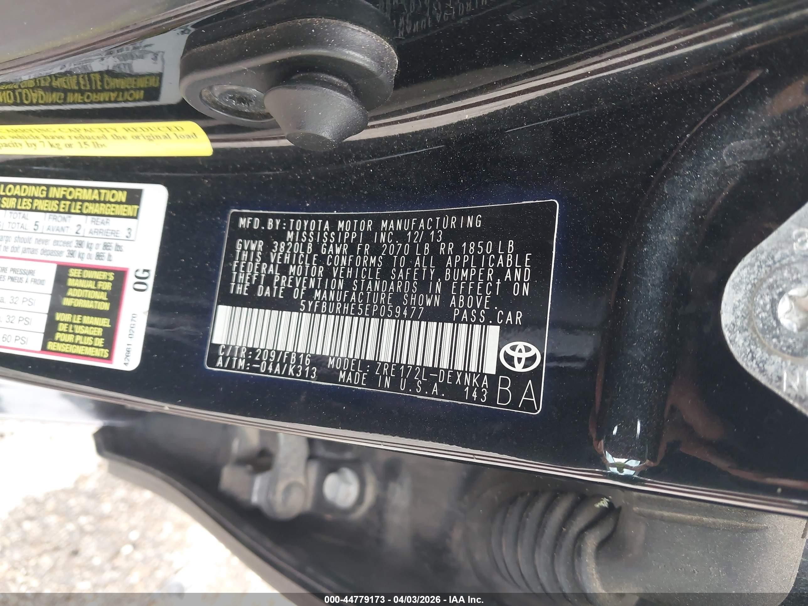 2014 Toyota Corolla Le Plus Black vin: 5YFBURHE5EP059477