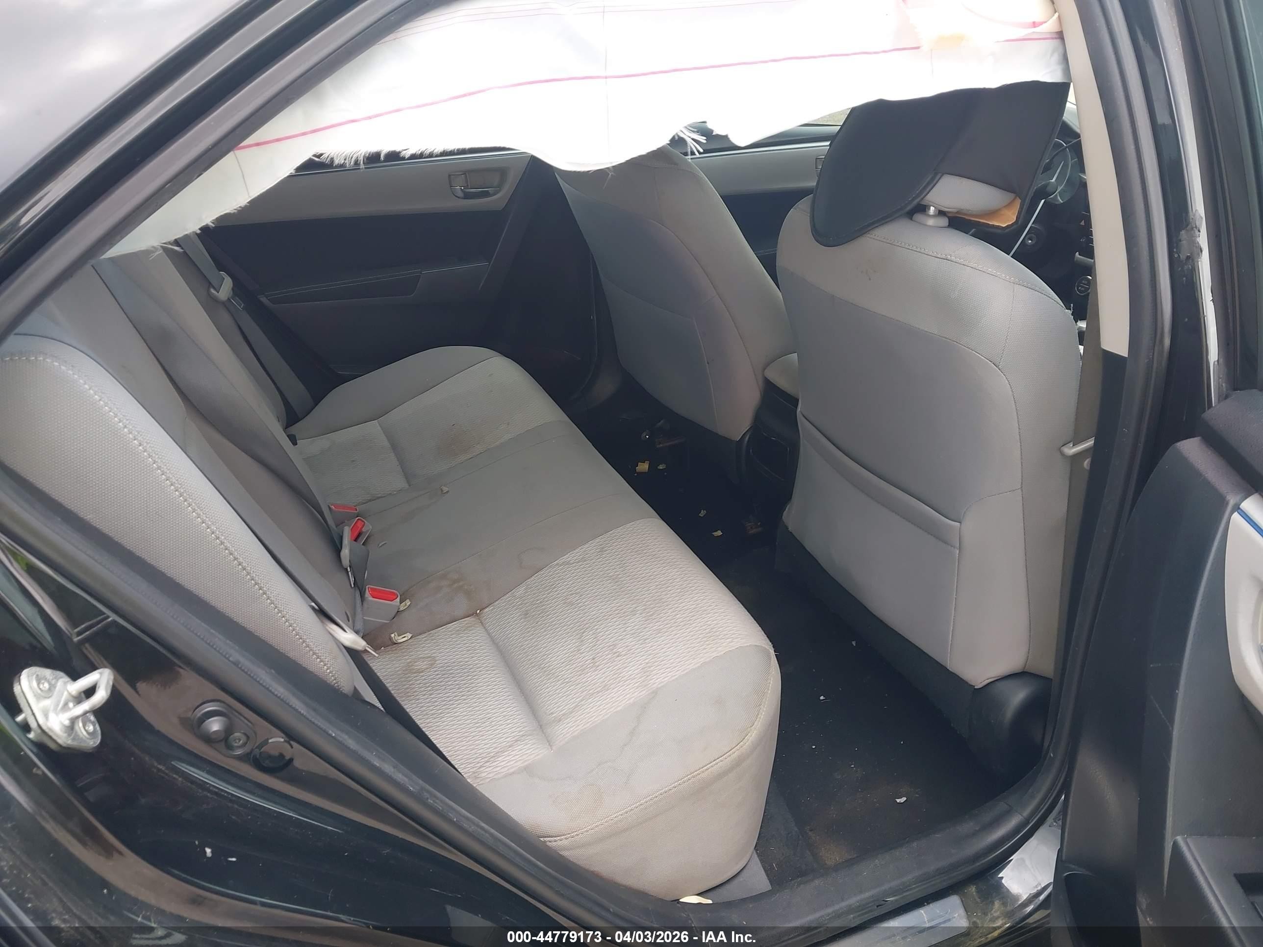 2014 Toyota Corolla Le Plus Black vin: 5YFBURHE5EP059477