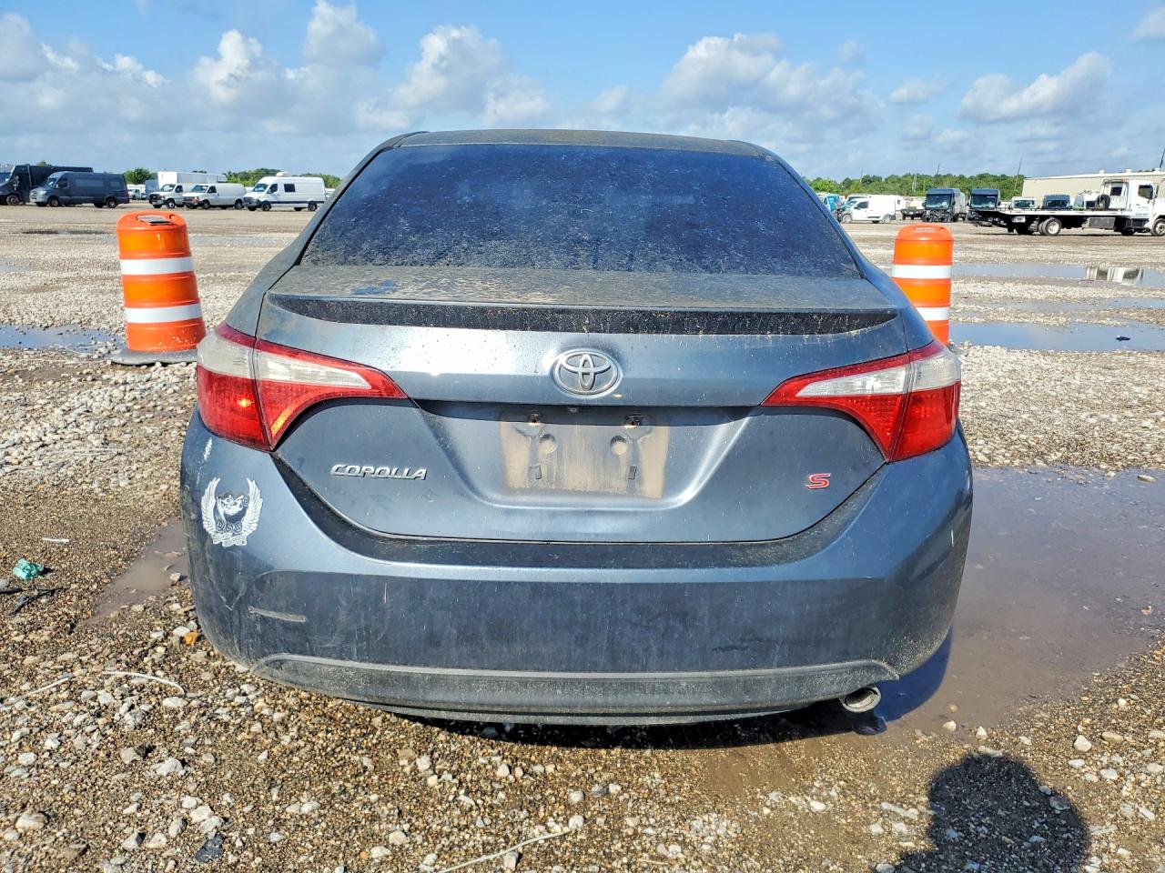 2014 Toyota Corolla S Plus Blue vin: 5YFBURHE5EP071001
