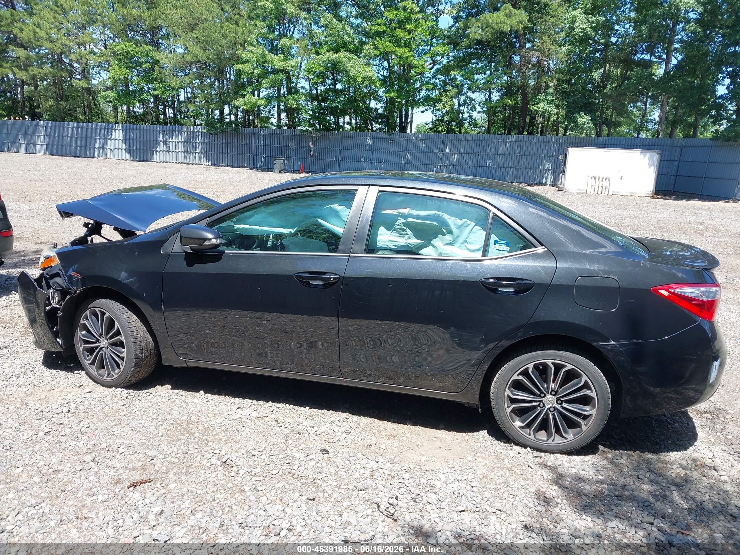 2014 Toyota Corolla S Plus Black vin: 5YFBURHE5EP086016
