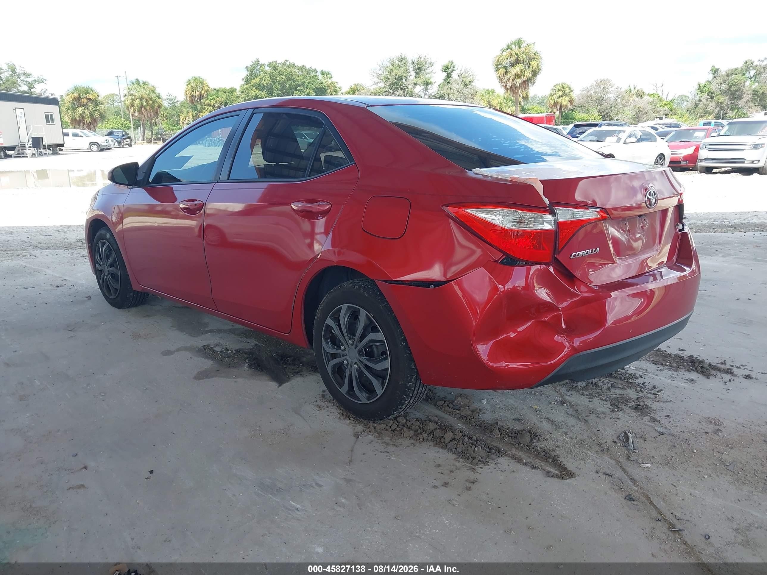 2014 Toyota Corolla Le Red vin: 5YFBURHE5EP130452