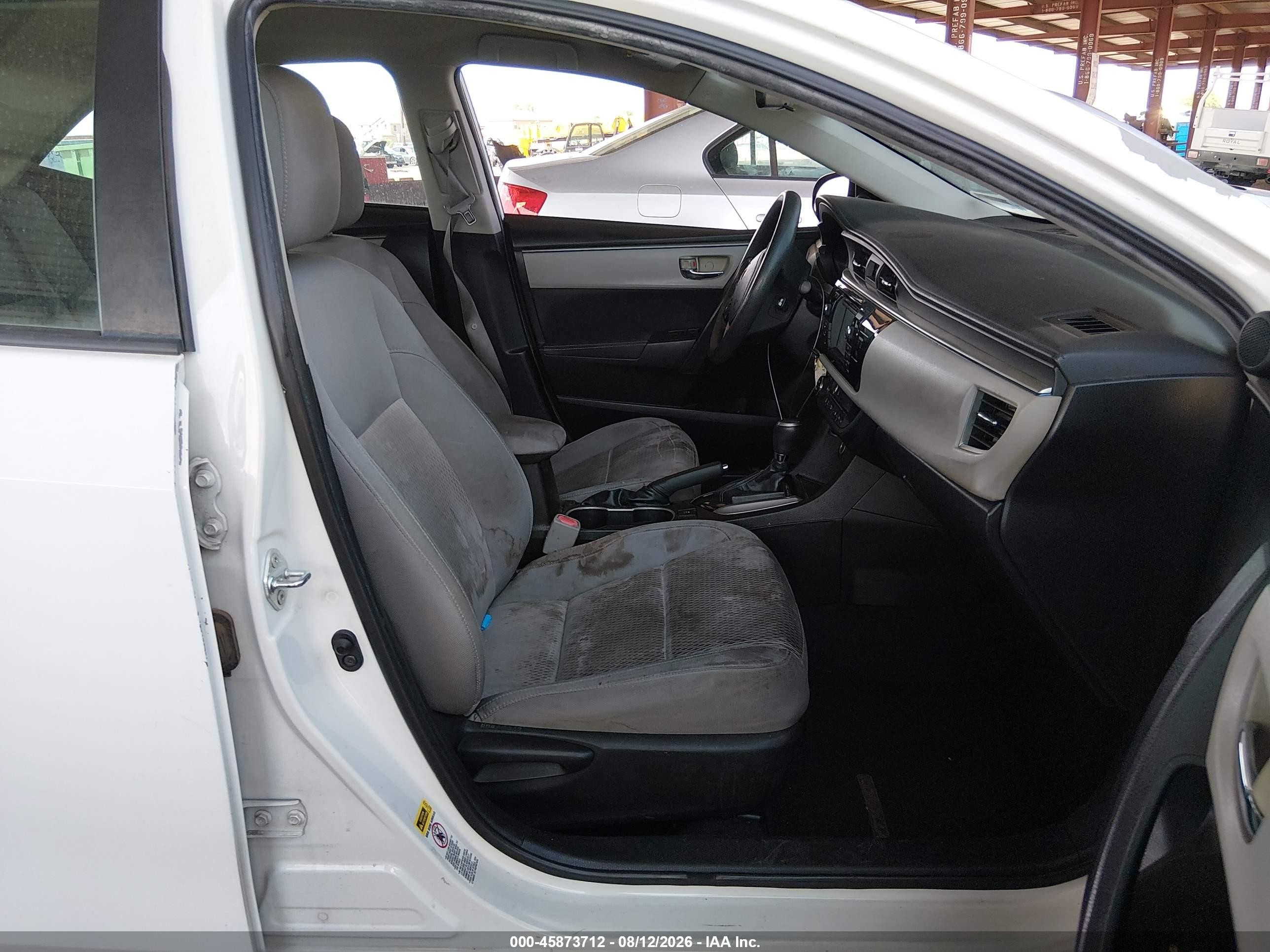 2014 Toyota Corolla Le White vin: 5YFBURHE5EP134176