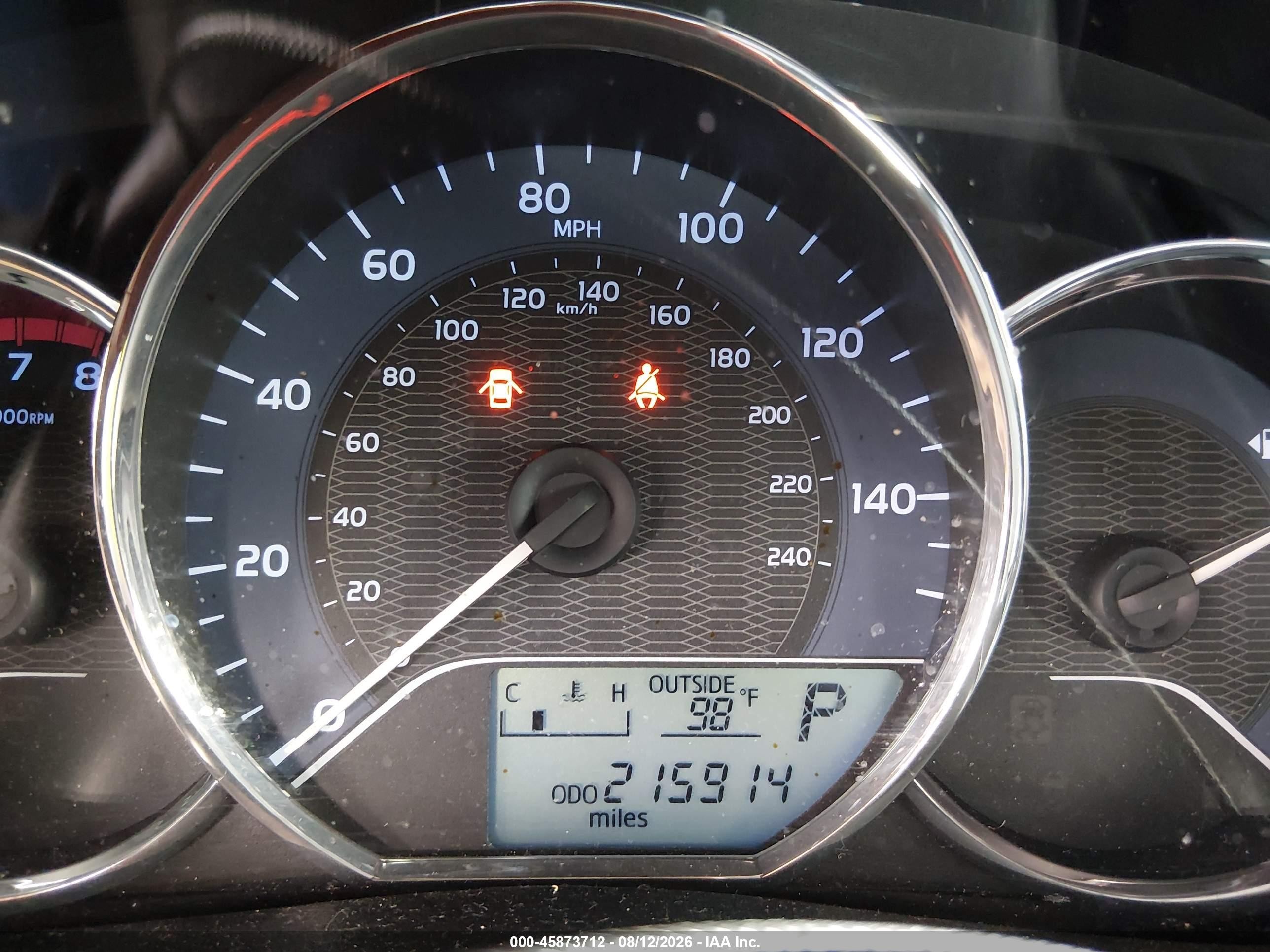 2014 Toyota Corolla Le White vin: 5YFBURHE5EP134176