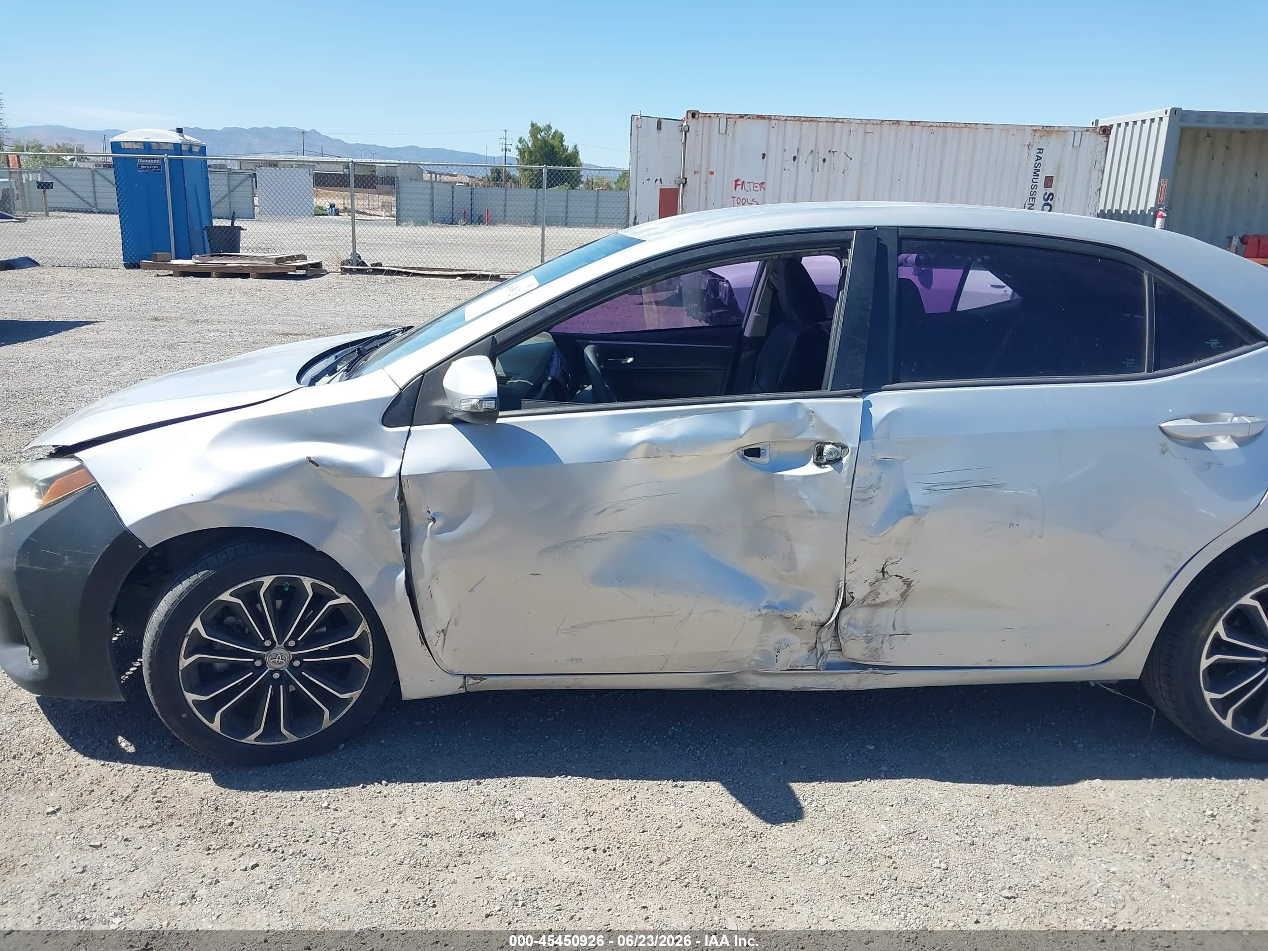 2014 Toyota Corolla S Plus Silver vin: 5YFBURHE5EP162155