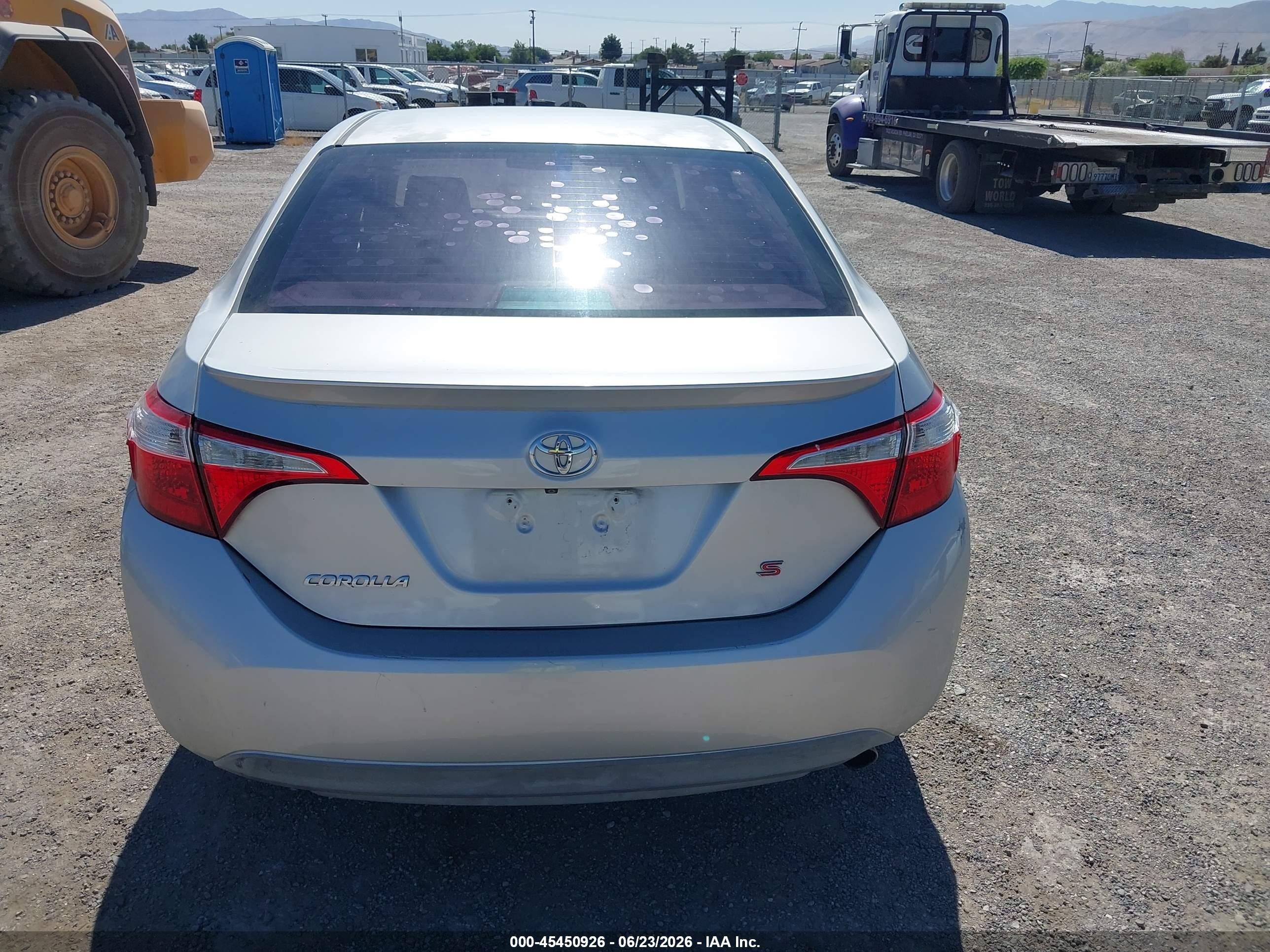 2014 Toyota Corolla S Plus Silver vin: 5YFBURHE5EP162155