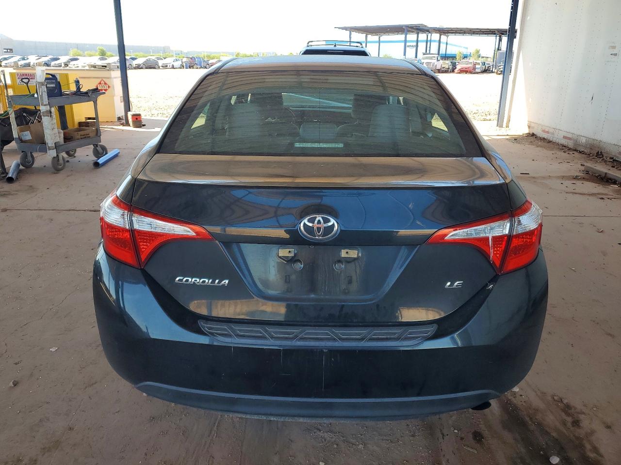 2015 Toyota Corolla Le Black vin: 5YFBURHE5FP178941