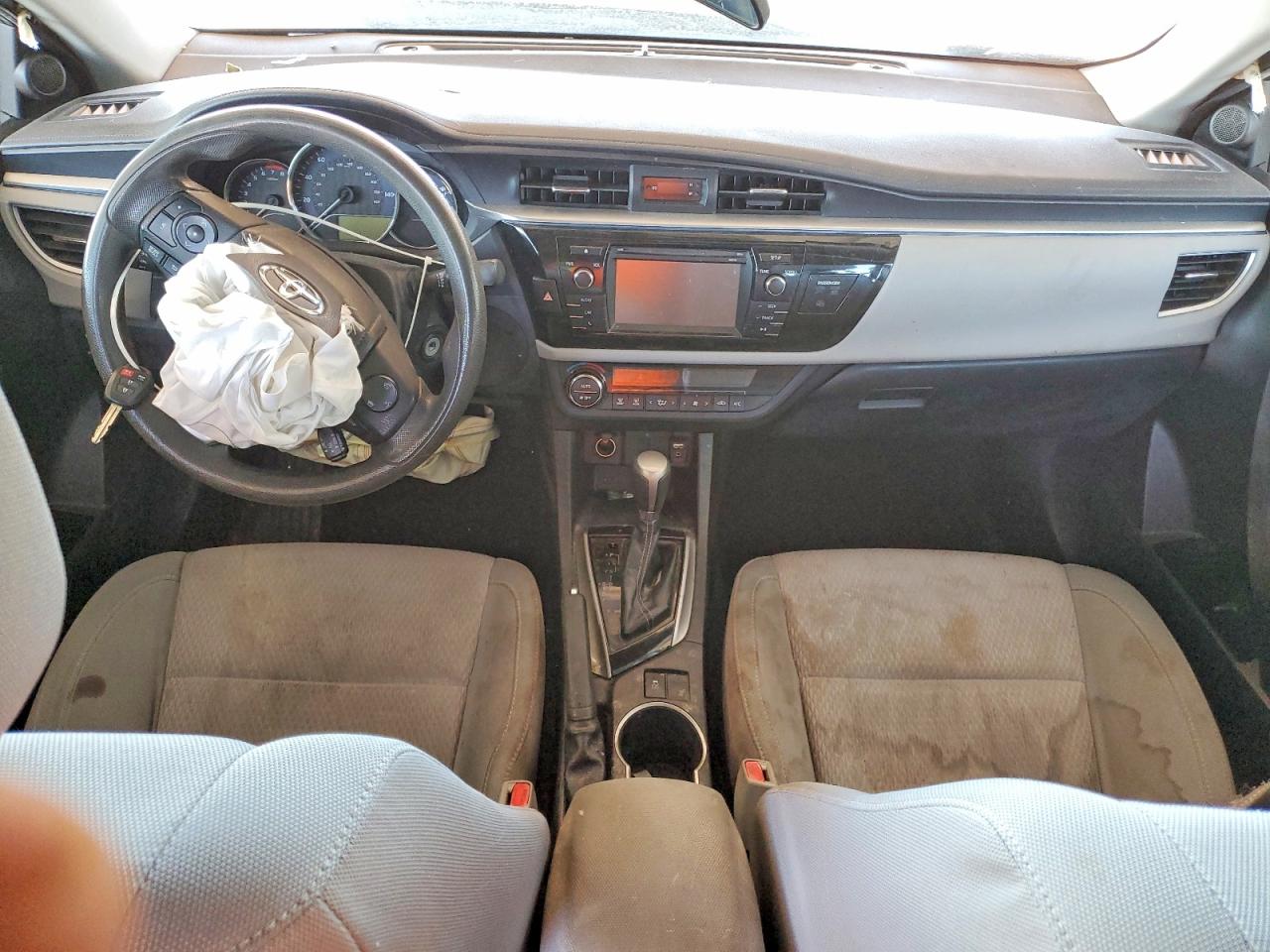 2015 Toyota Corolla Le Black vin: 5YFBURHE5FP178941
