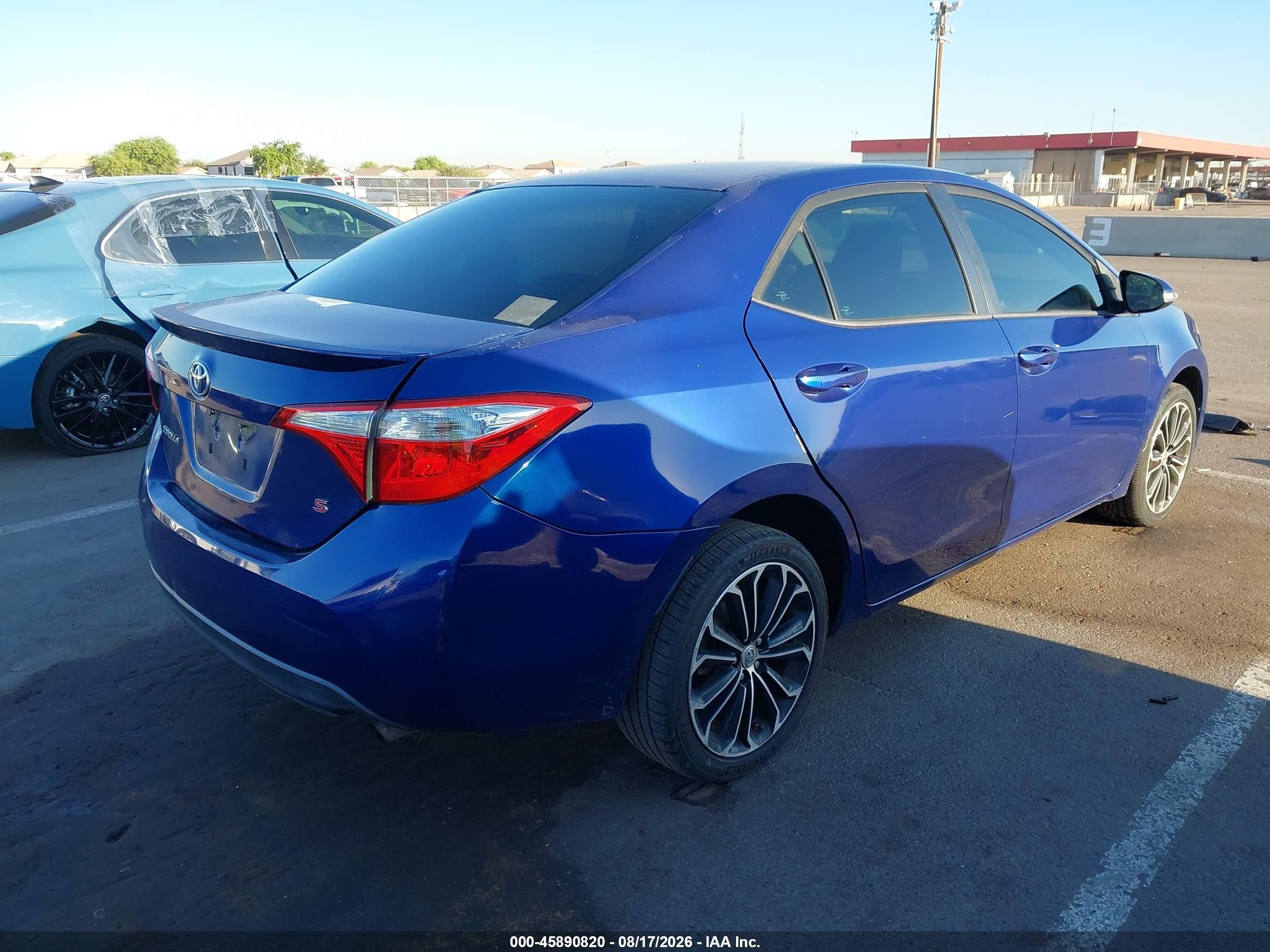 2015 Toyota Corolla S Plus Blue vin: 5YFBURHE5FP179765