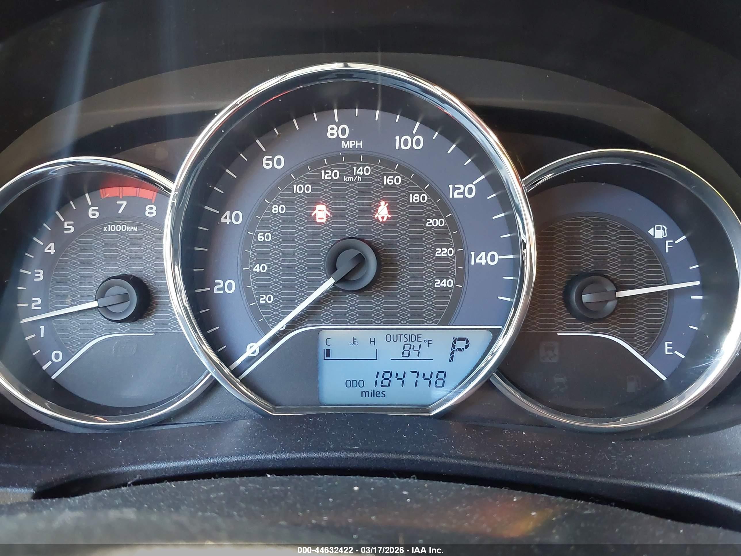 2015 Toyota Corolla Le Gray vin: 5YFBURHE5FP194508