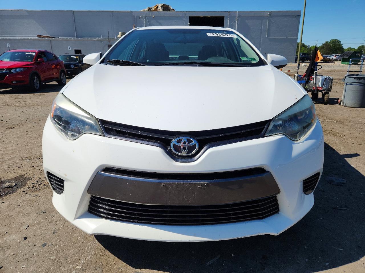 2015 Toyota Corolla Le White vin: 5YFBURHE5FP204731