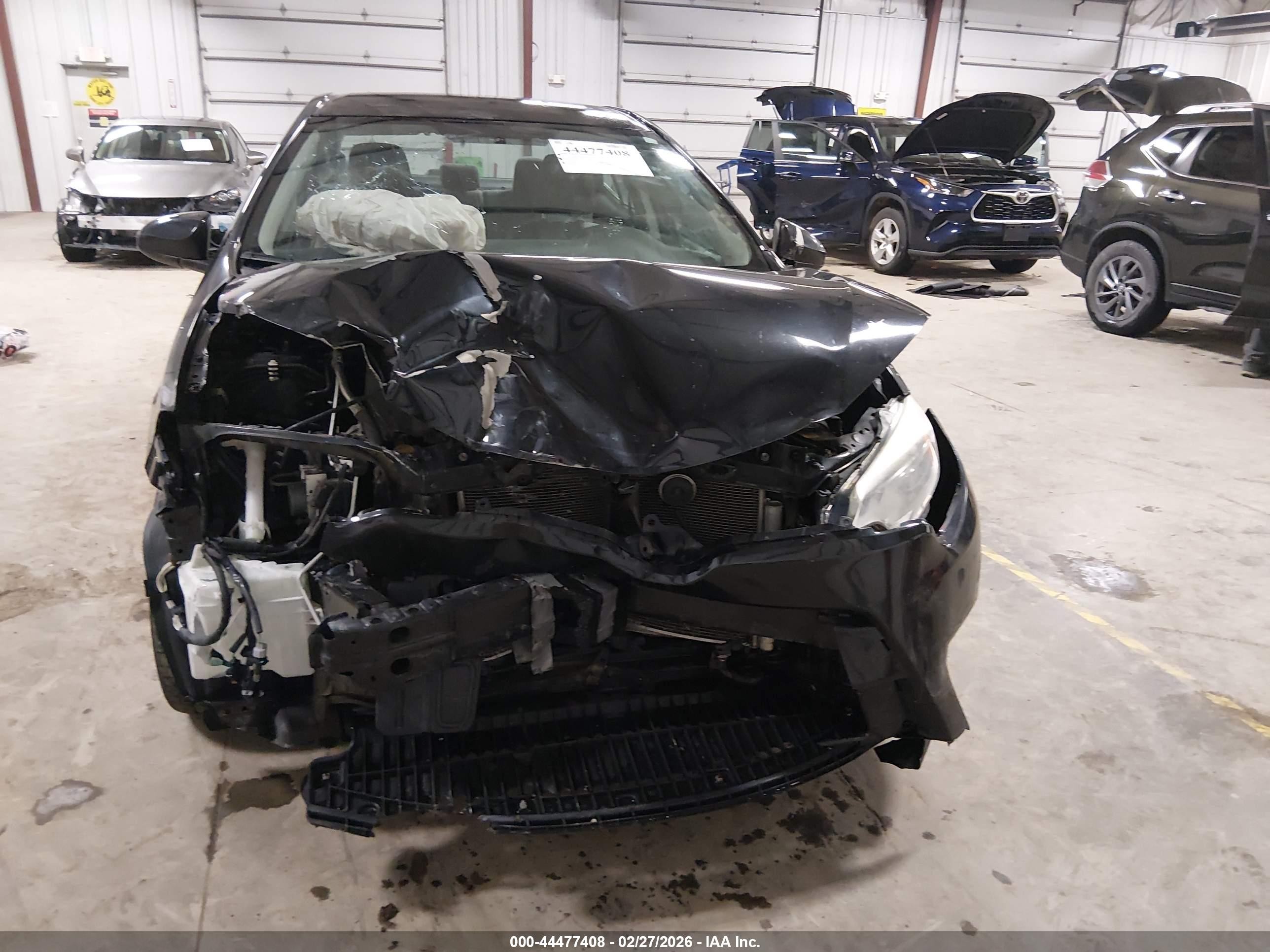 2015 Toyota Corolla Le Черный vin: 5YFBURHE5FP205717