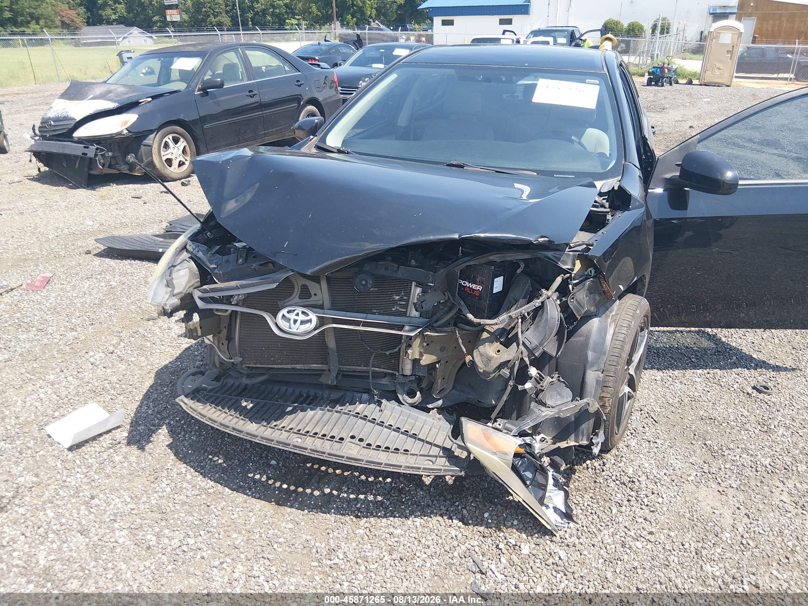 2015 Toyota Corolla Le Black vin: 5YFBURHE5FP222310