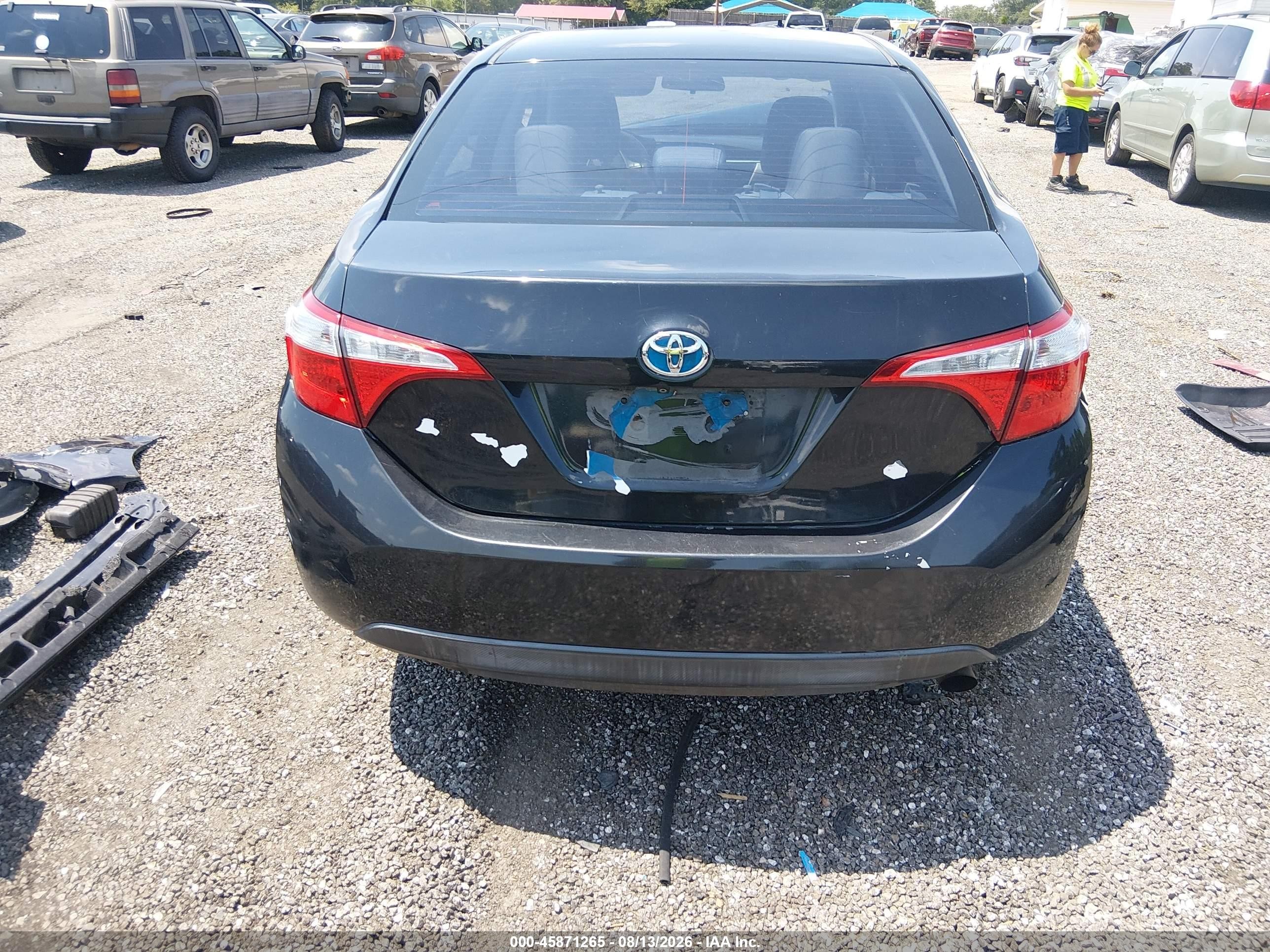 2015 Toyota Corolla Le Black vin: 5YFBURHE5FP222310