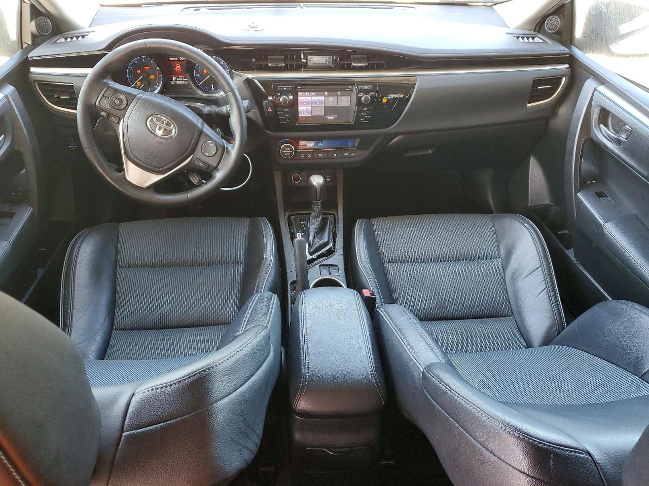 2015 Toyota Corolla S Plus White vin: 5YFBURHE5FP224915