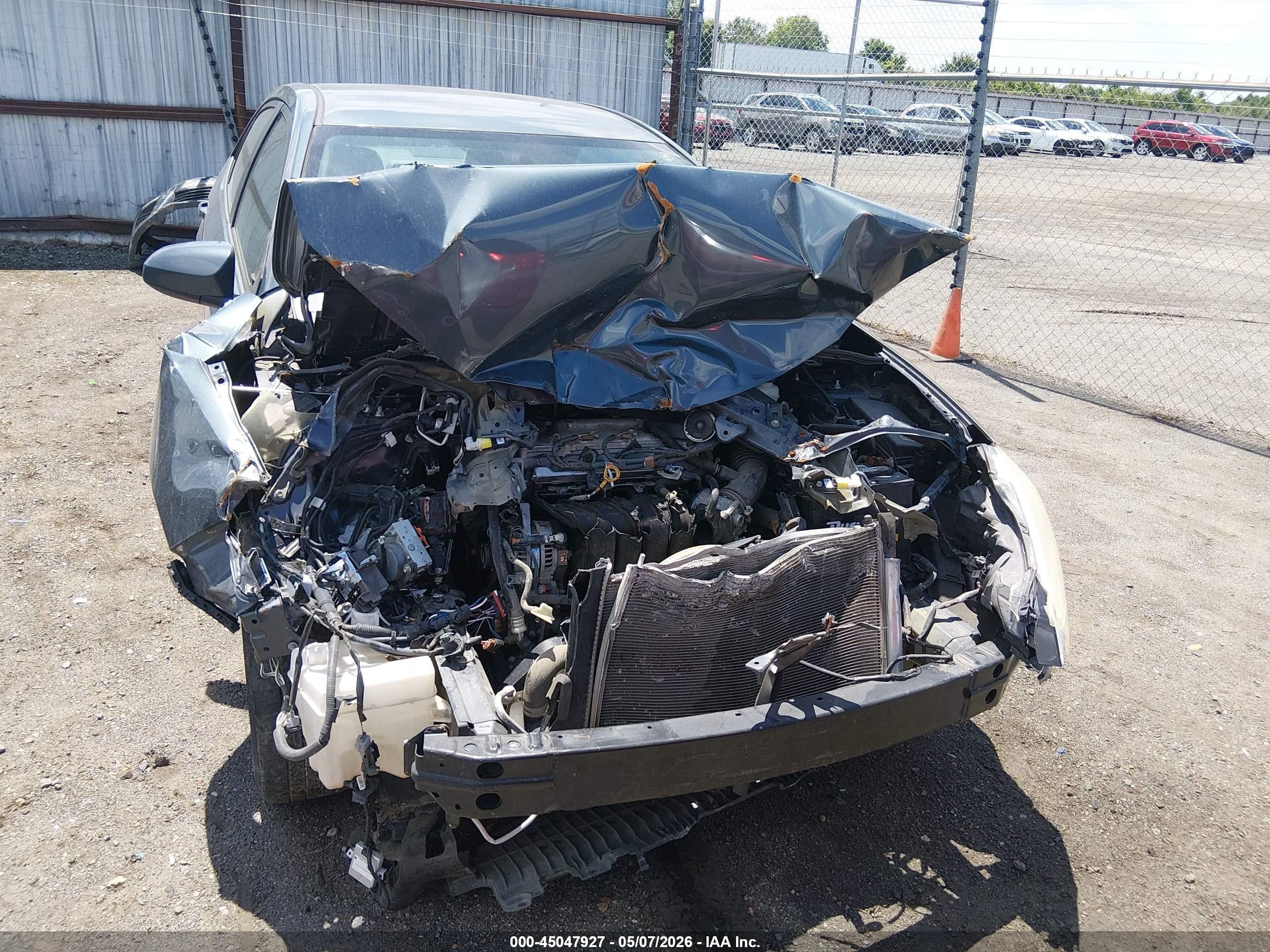 2015 Toyota Corolla Le Синий vin: 5YFBURHE5FP229516