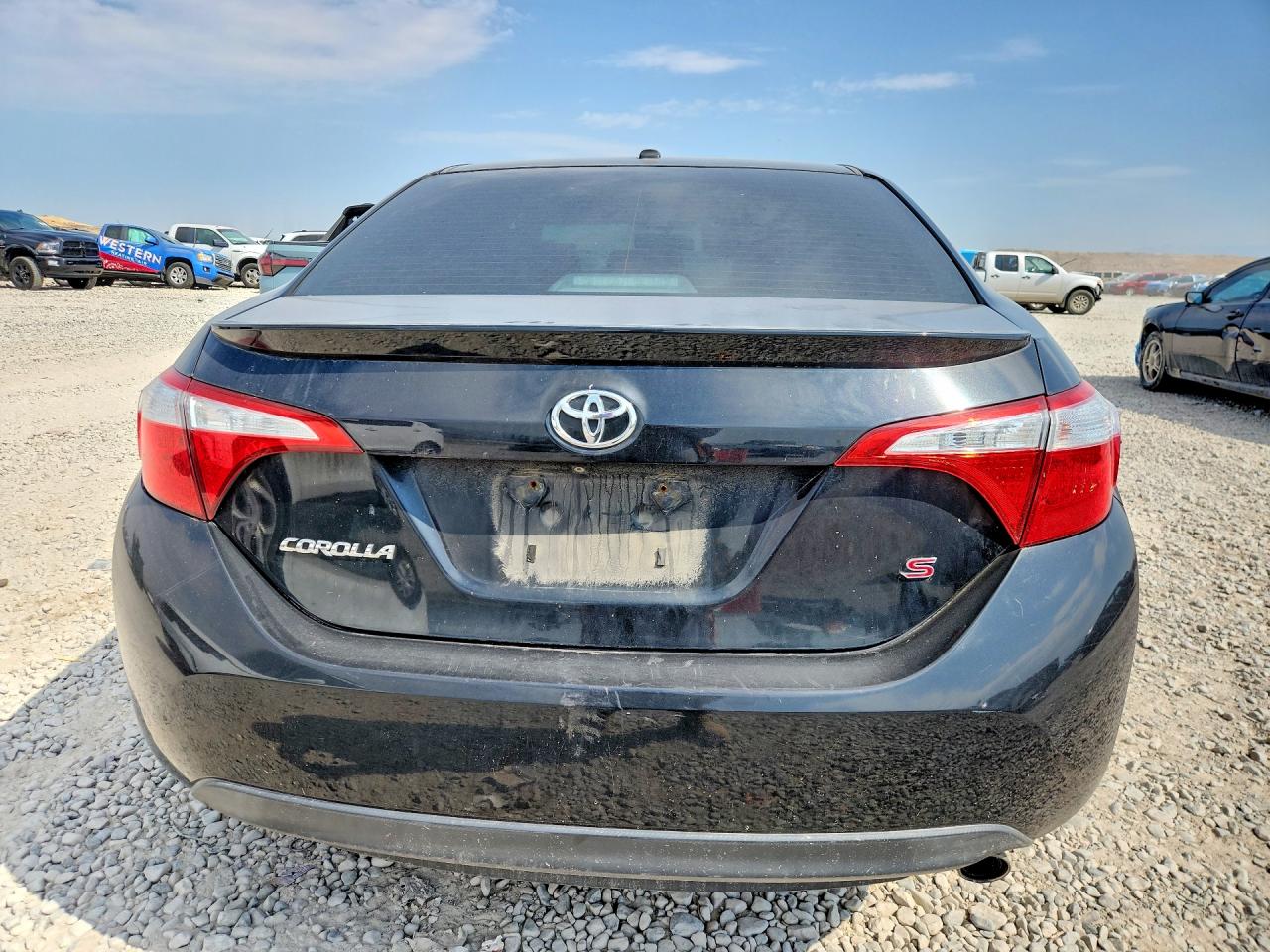 2015 Toyota Corolla S Plus Black vin: 5YFBURHE5FP240533