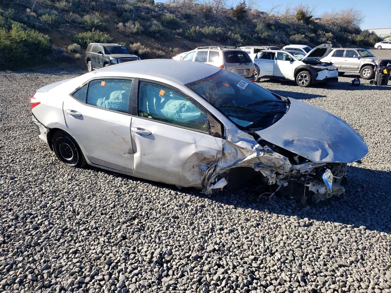 2015 Toyota Corolla Le Silver vin: 5YFBURHE5FP243156