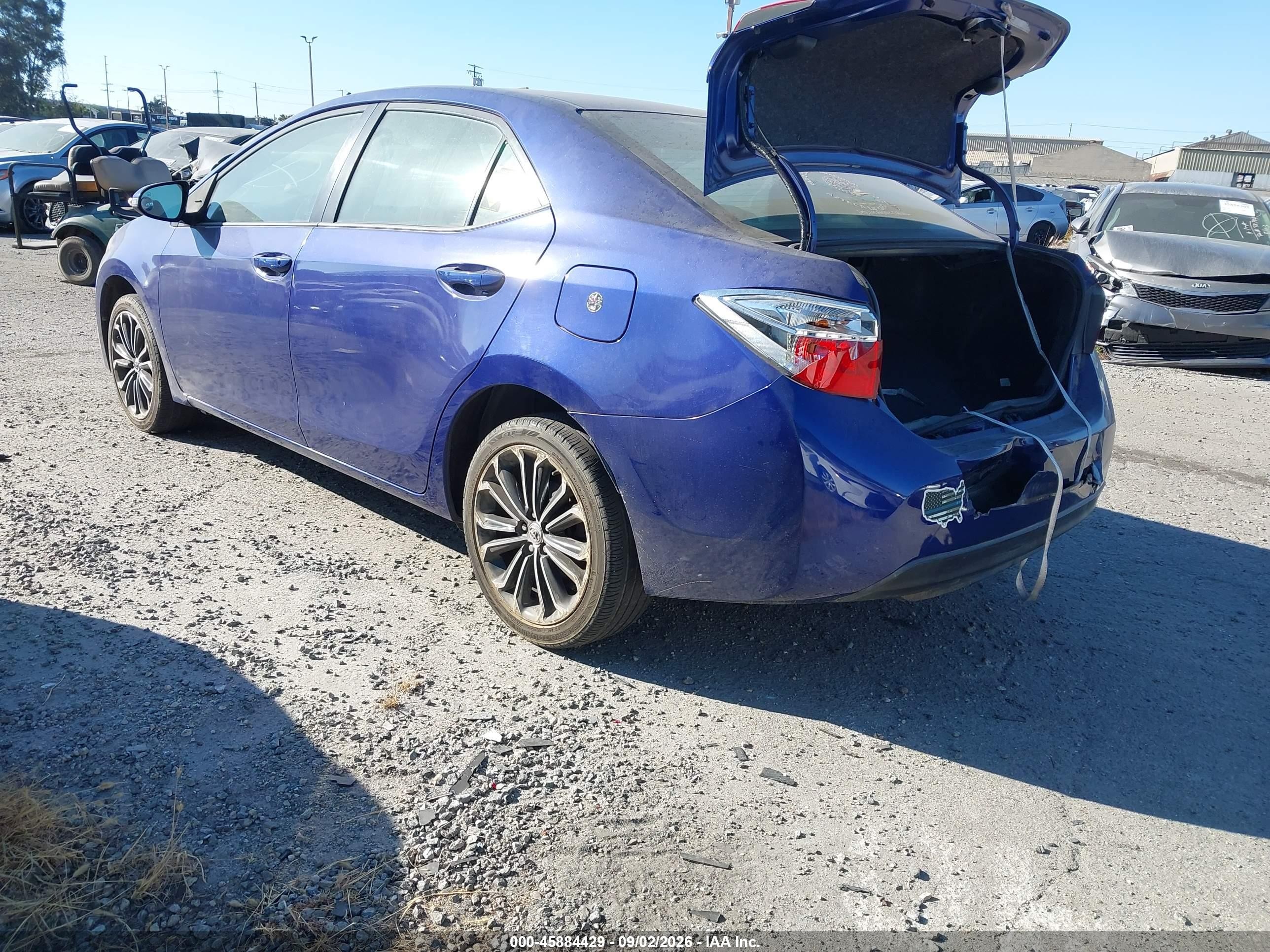 2015 Toyota Corolla S Plus Blue vin: 5YFBURHE5FP243979