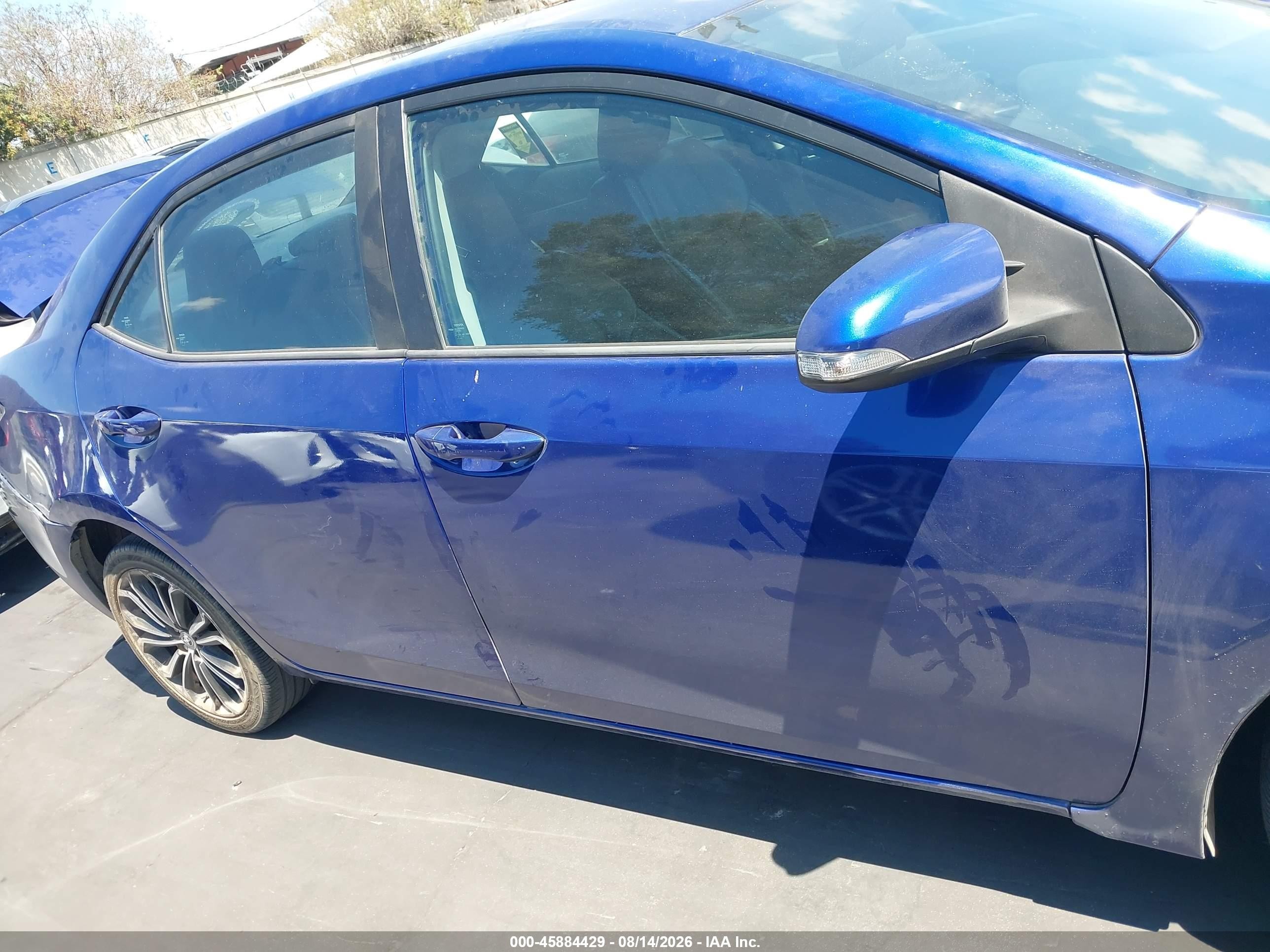 2015 Toyota Corolla S Plus Blue vin: 5YFBURHE5FP243979