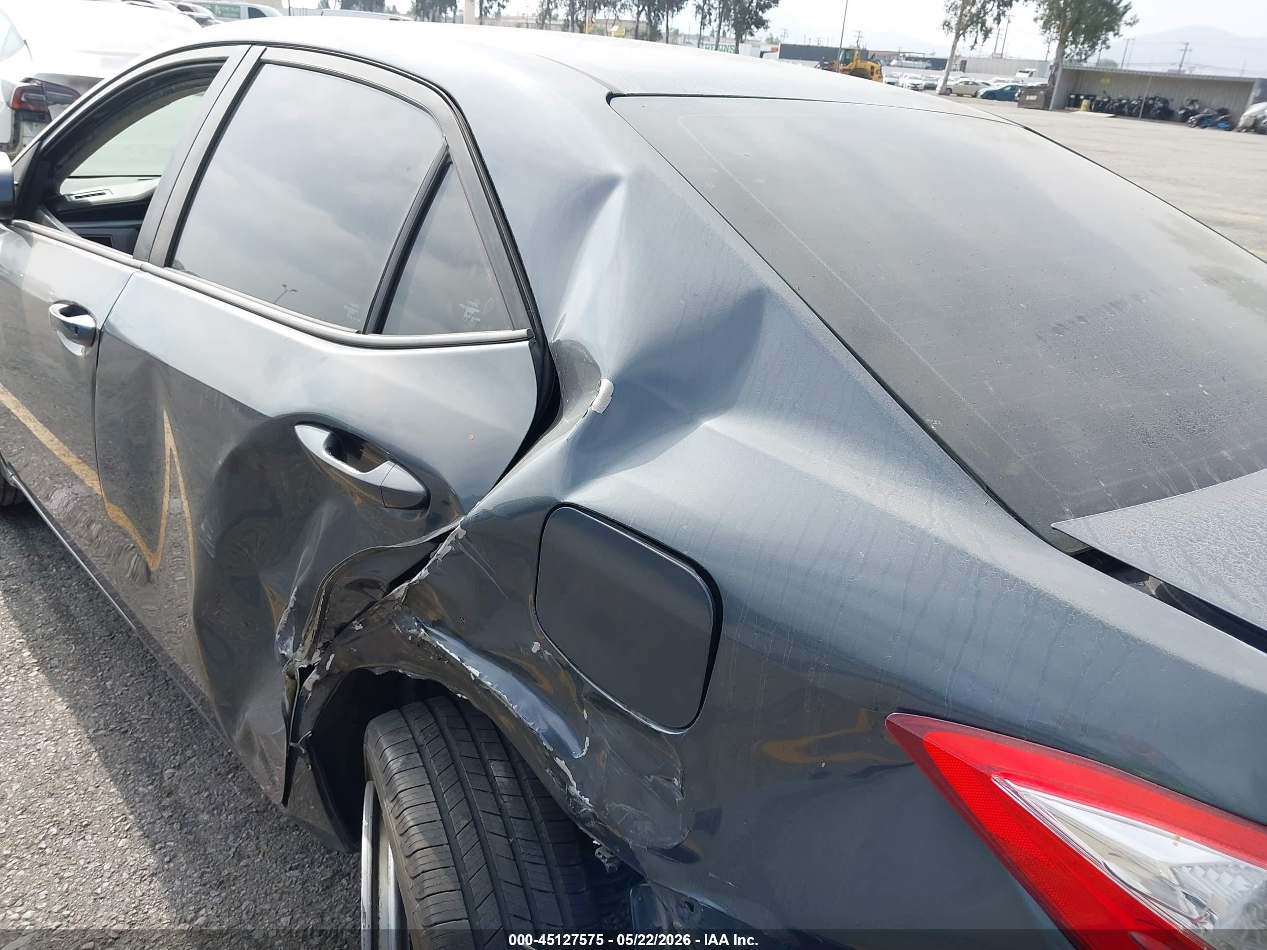 2015 Toyota Corolla Le Plus Gray vin: 5YFBURHE5FP264766