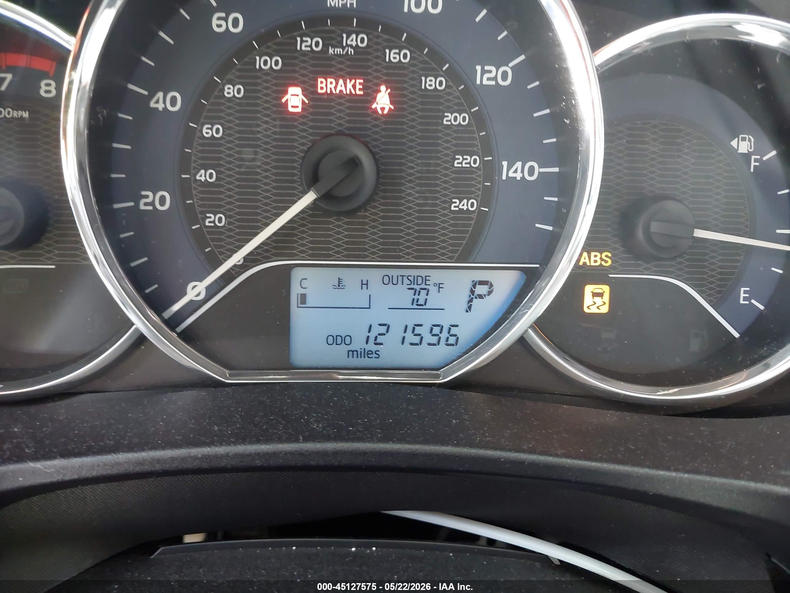 2015 Toyota Corolla Le Plus Gray vin: 5YFBURHE5FP264766
